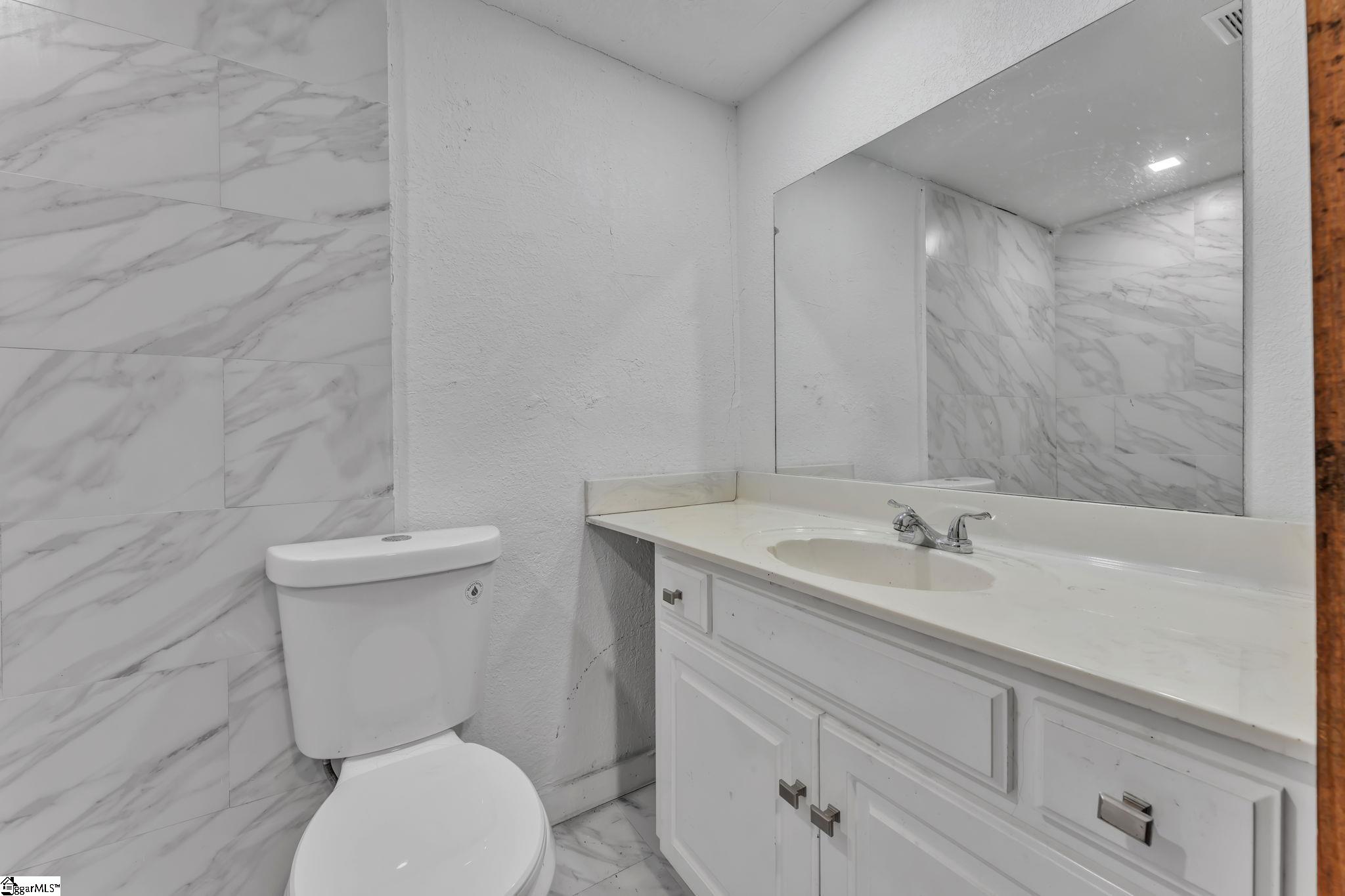 21 U Street Property Photo 22