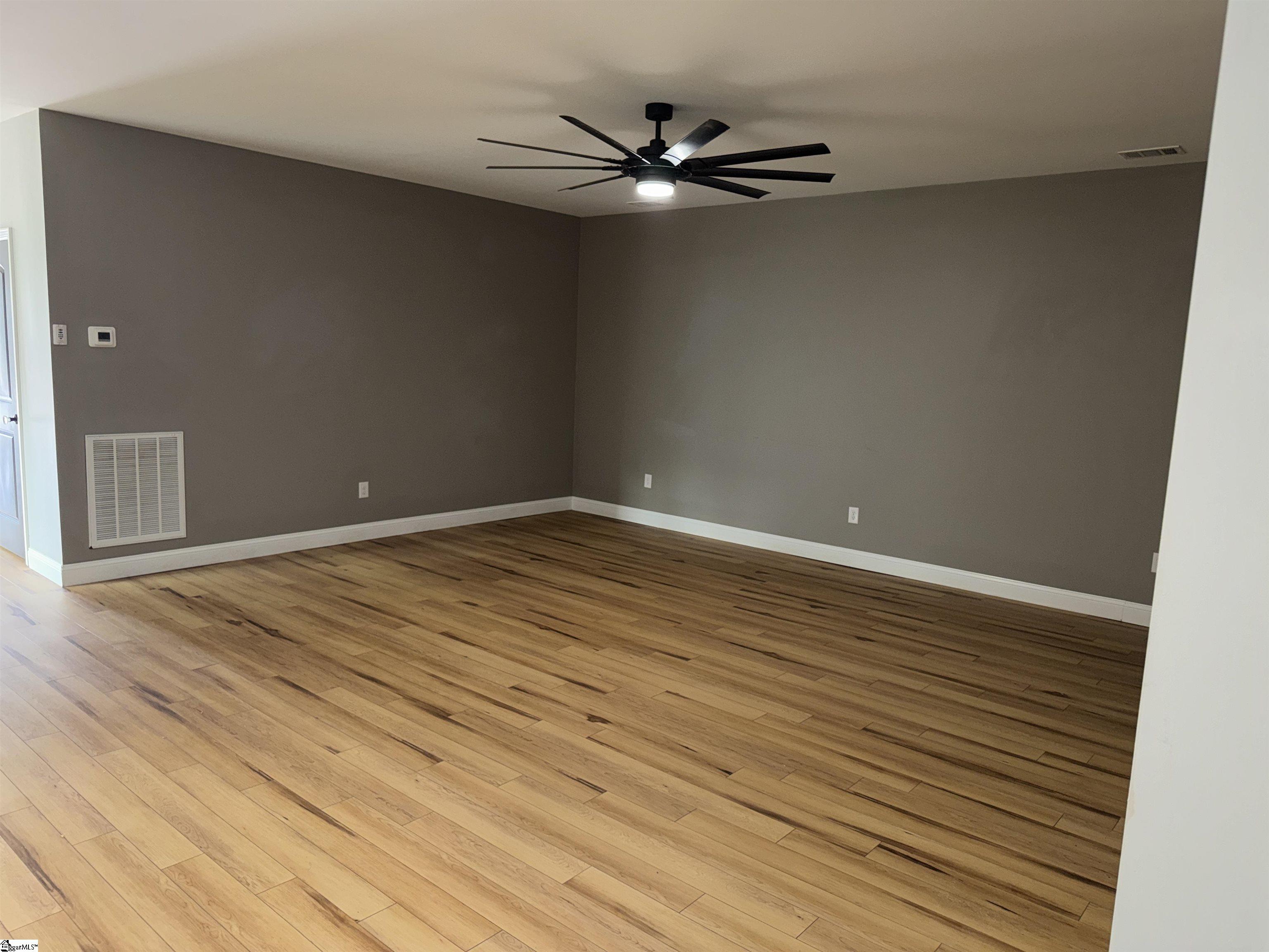 134 Carlton Street Property Photo 6