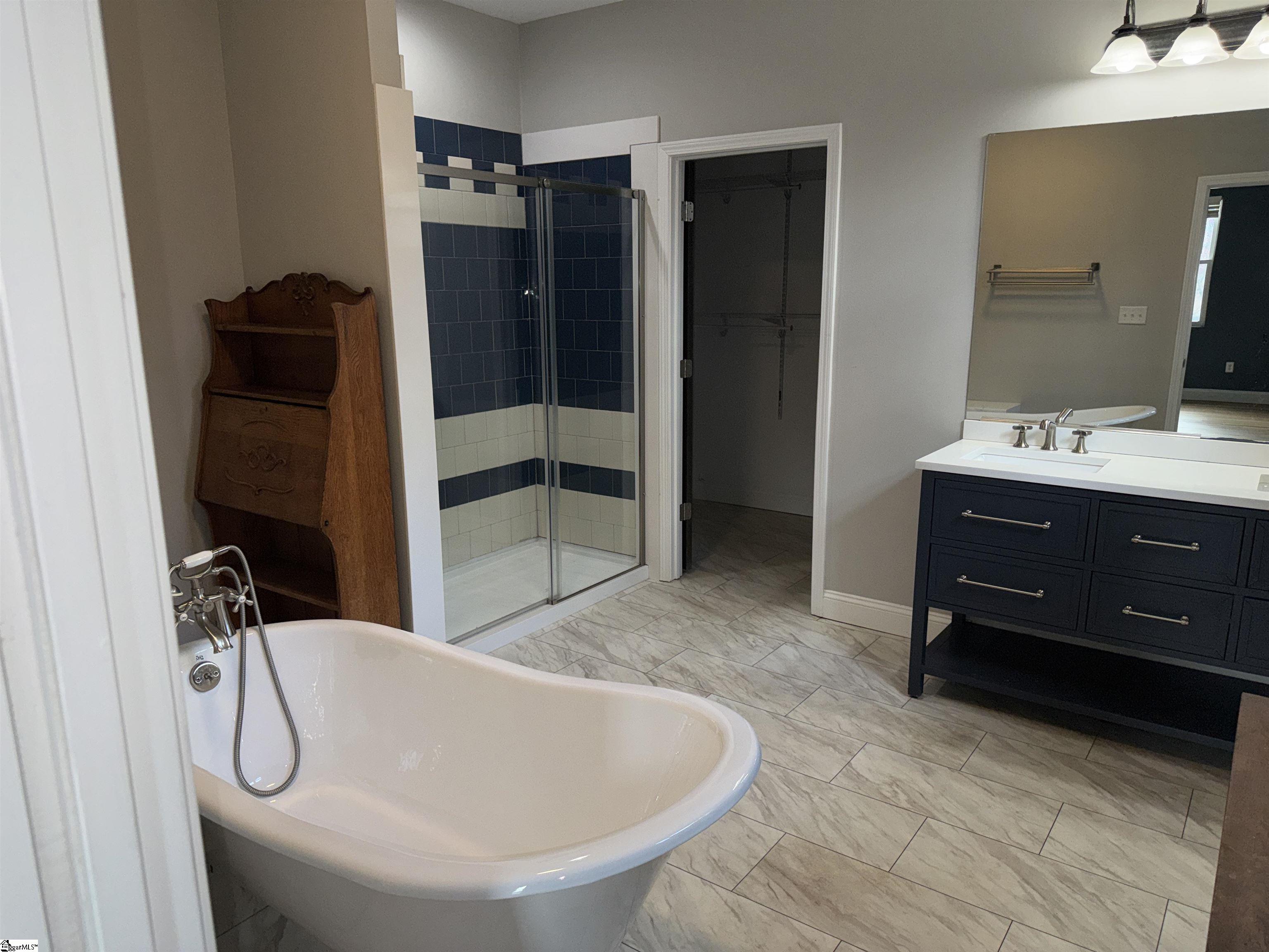 134 Carlton Street Property Photo 12