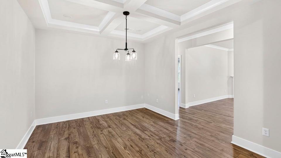 707 Catbird Court Property Photo 12