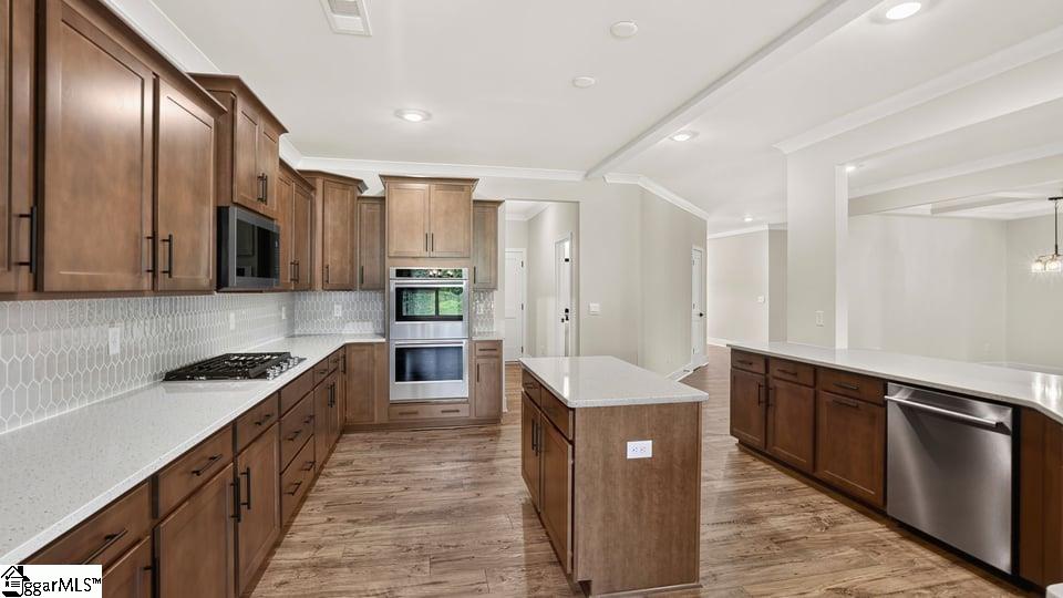 707 Catbird Court Property Photo 20