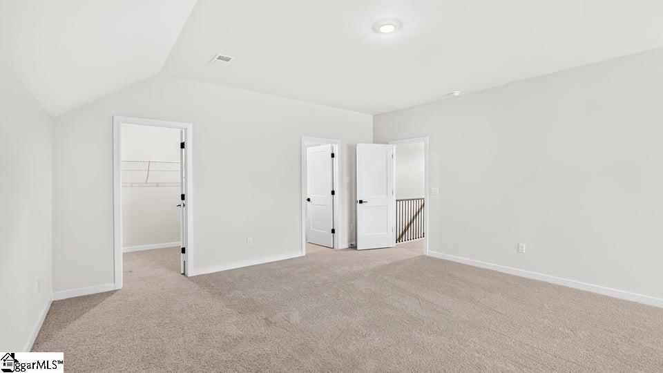 707 Catbird Court Property Photo 28