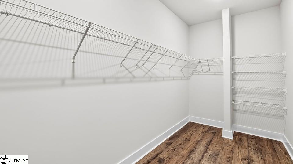 707 Catbird Court Property Photo 35