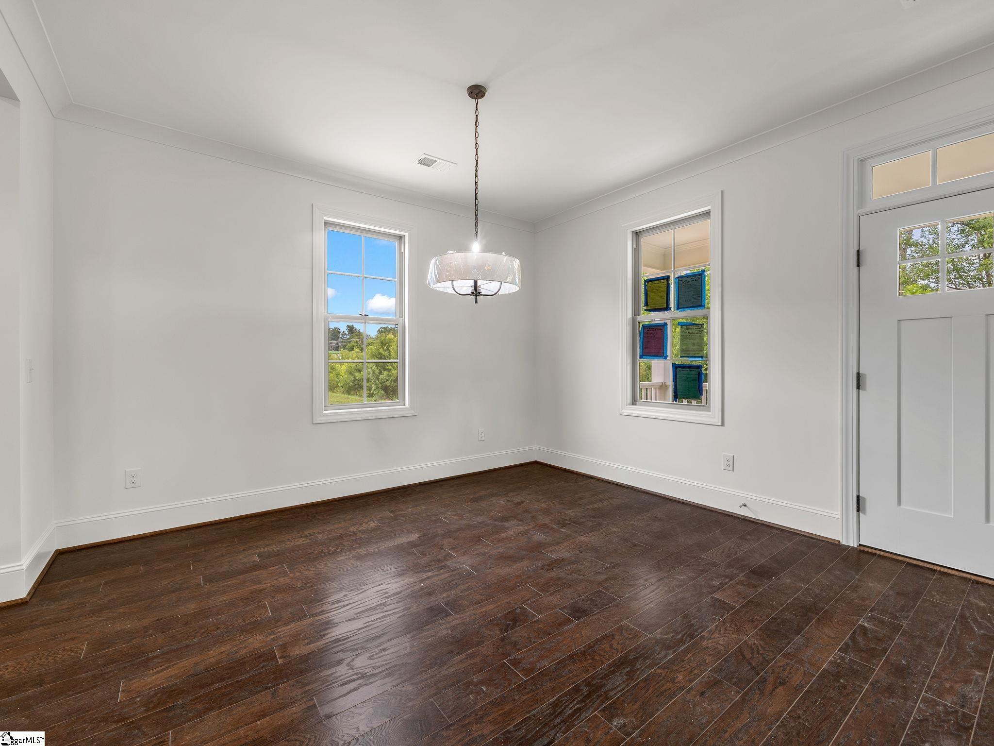 202 Butterfly Creek Alley Property Photo 4