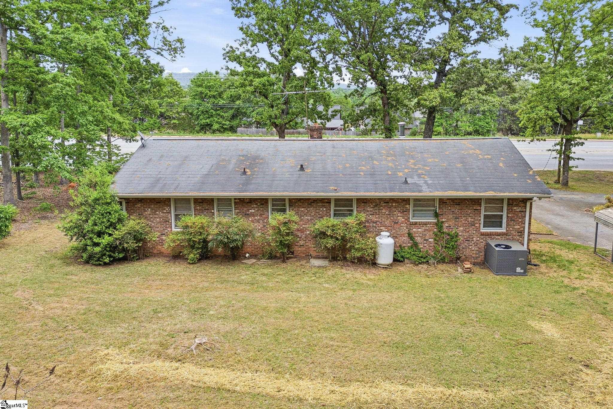 8819 White Horse Road Property Photo 32