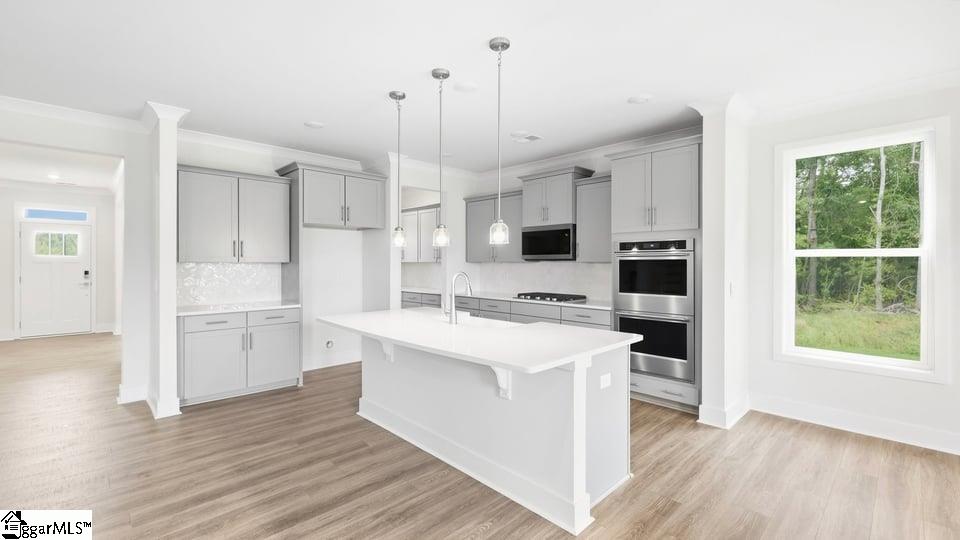 709 Catbird Court Property Photo 13
