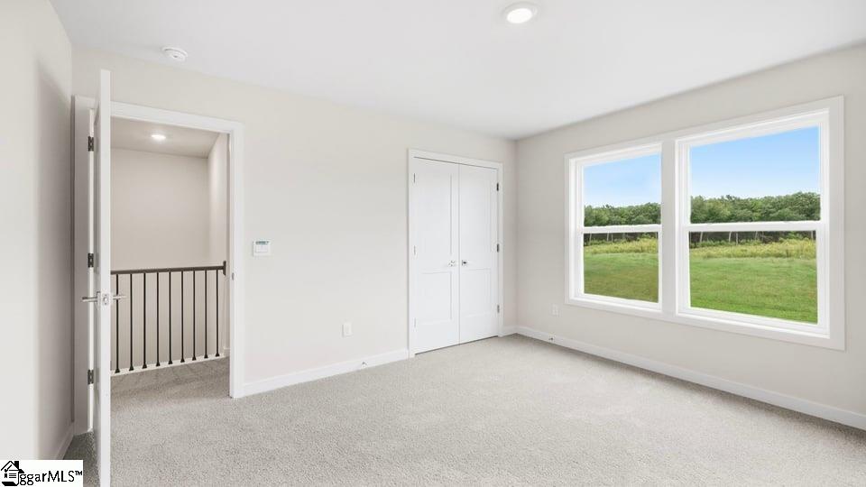 709 Catbird Court Property Photo 28
