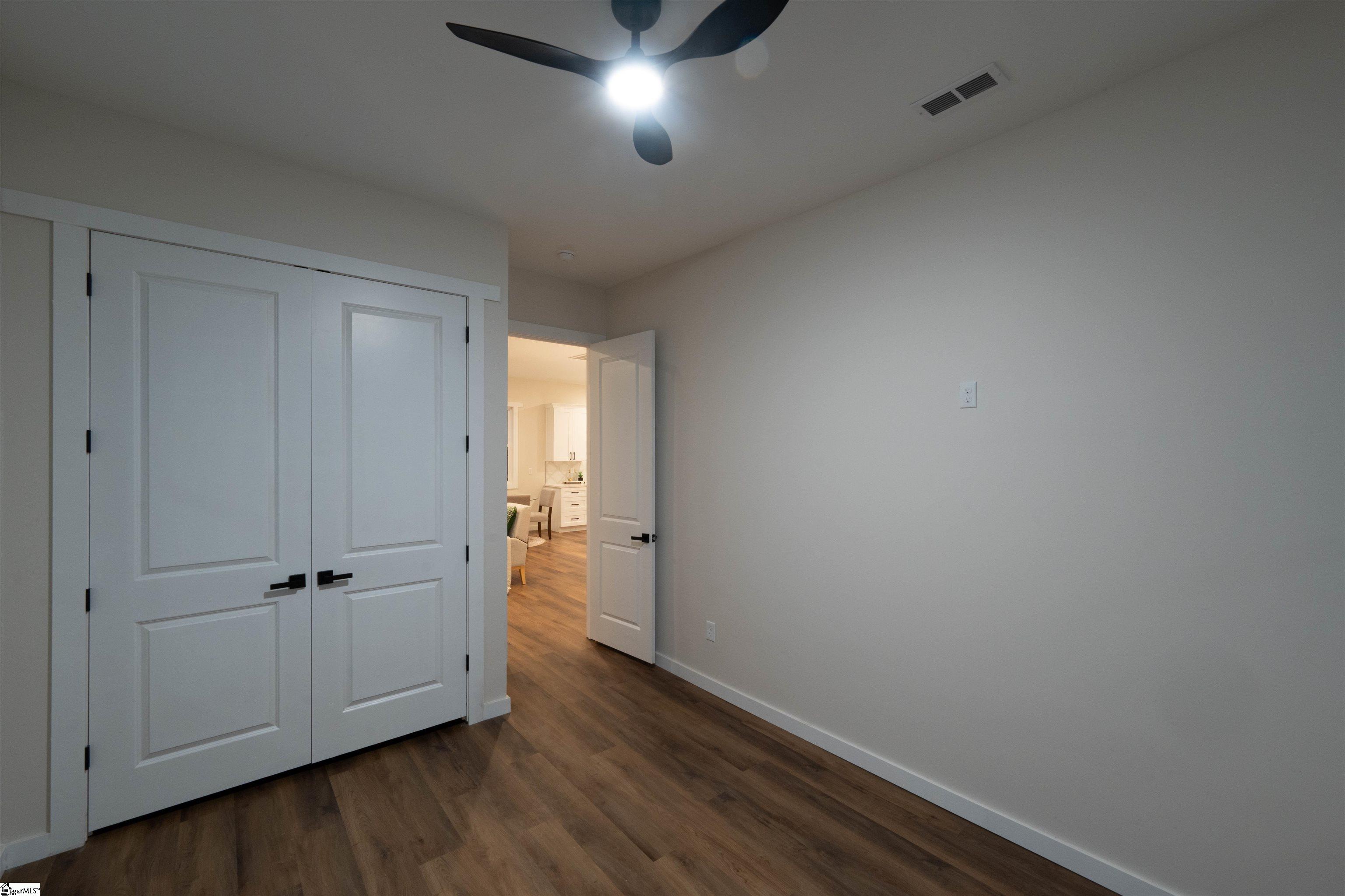28 6th Street Property Photo 33