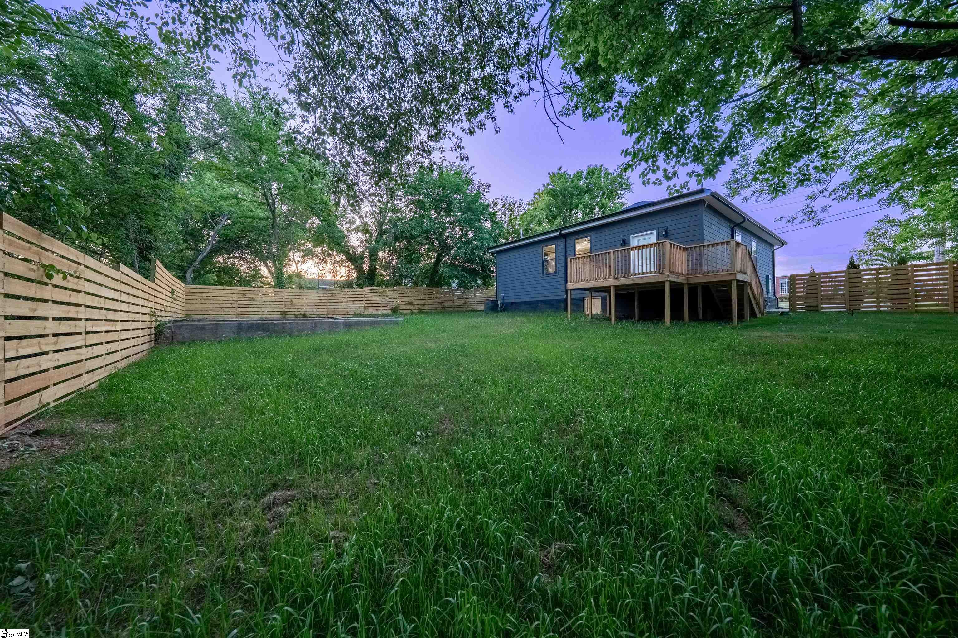 28 6th Street Property Photo 41