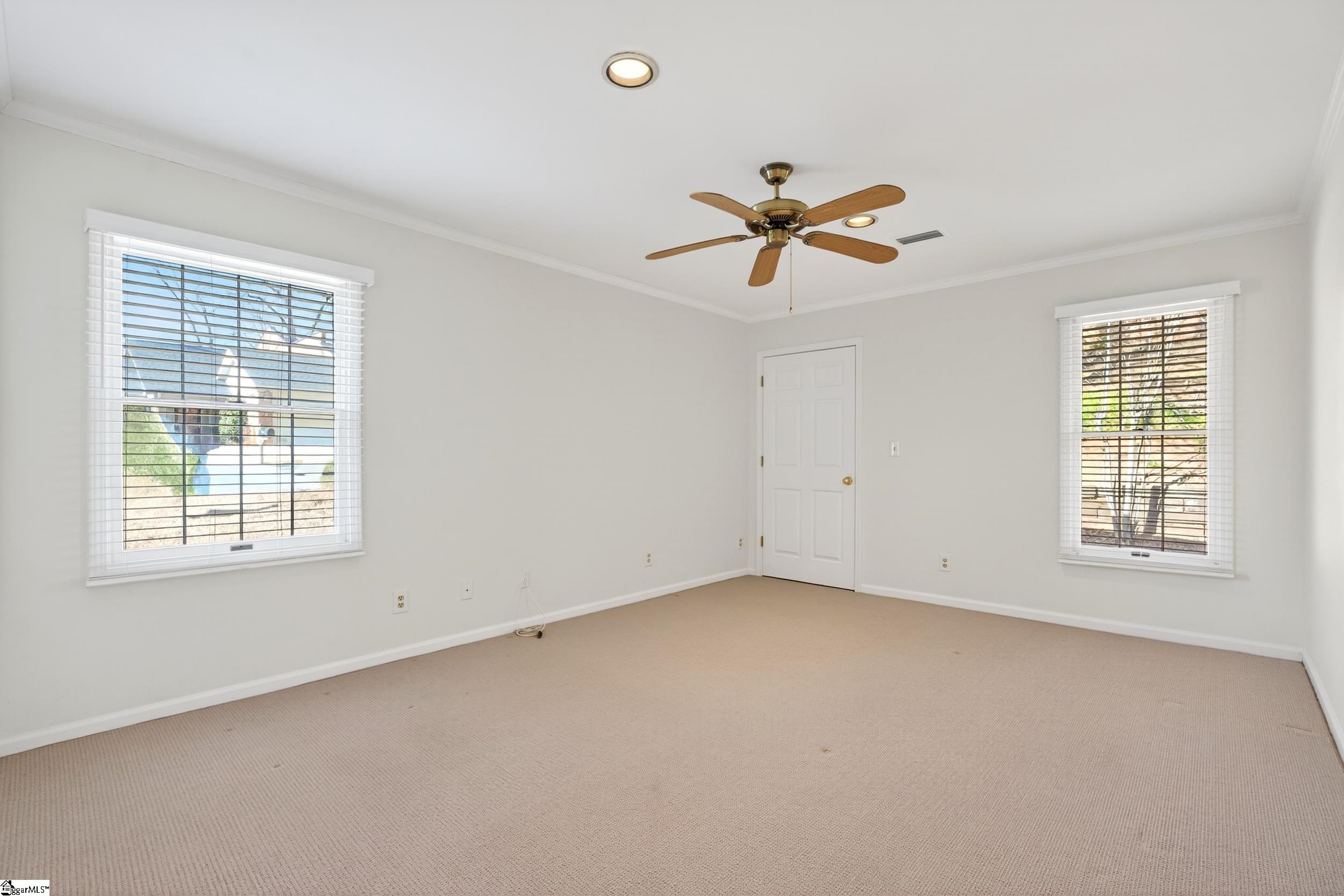 601 Dove Terrace Property Photo 20