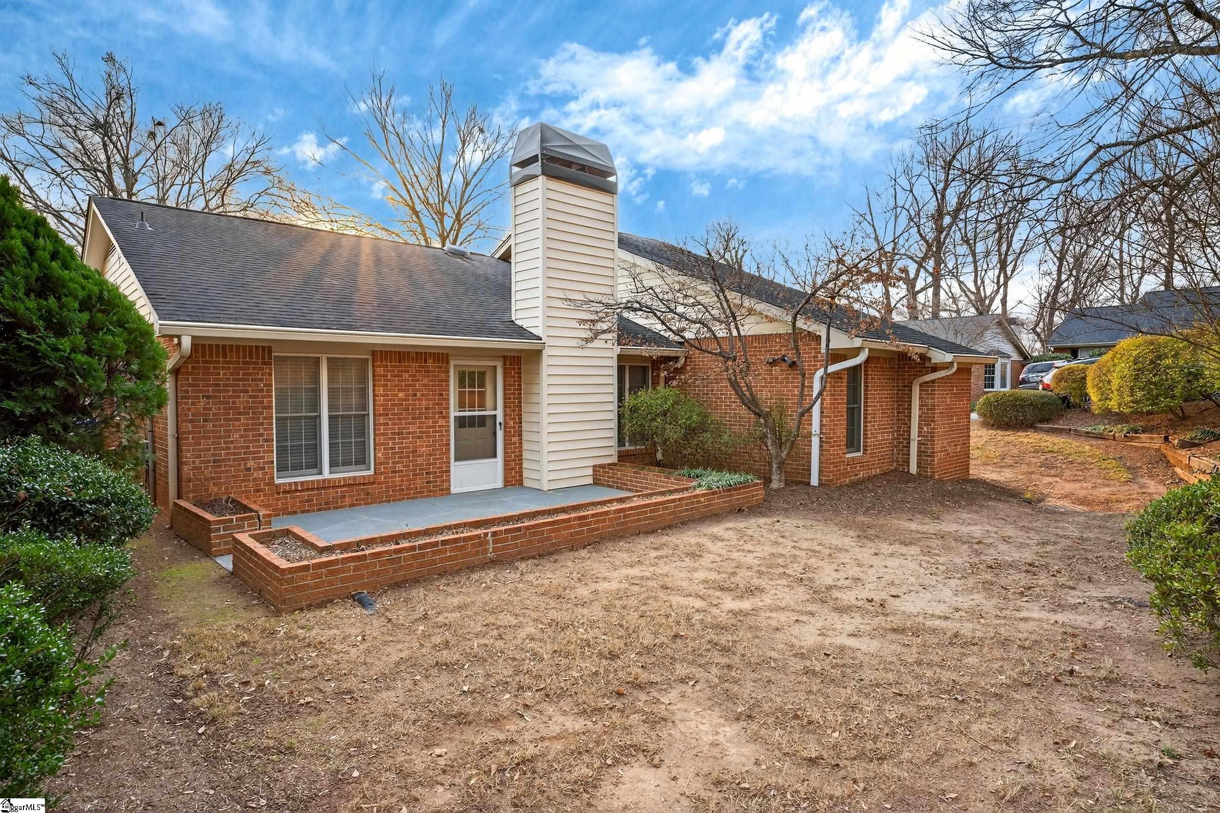 601 Dove Terrace Property Photo 32