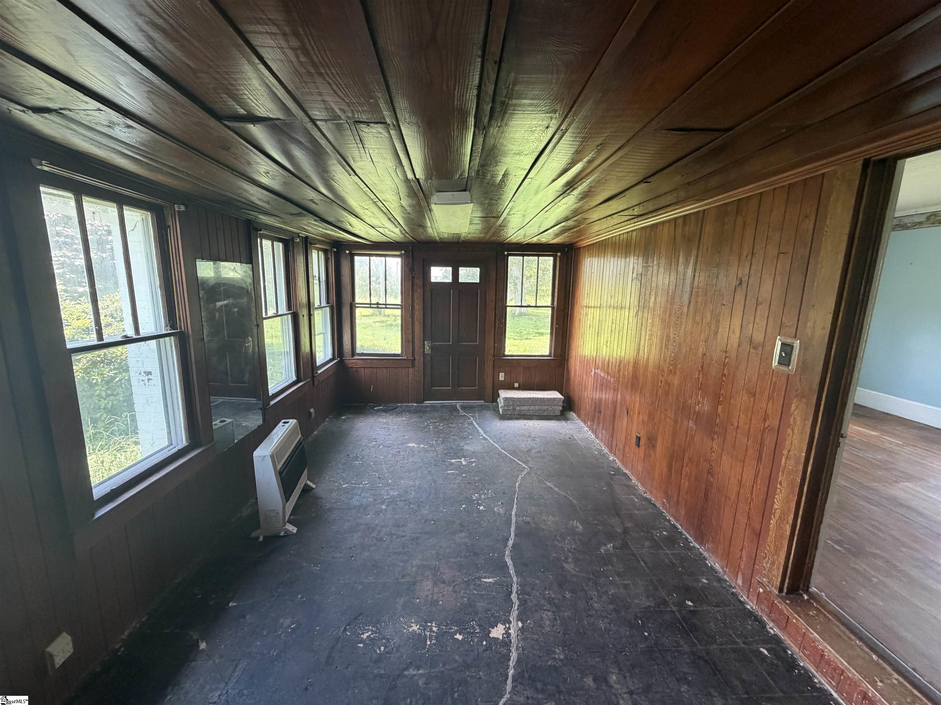 2120 101 Highway Property Photo 8