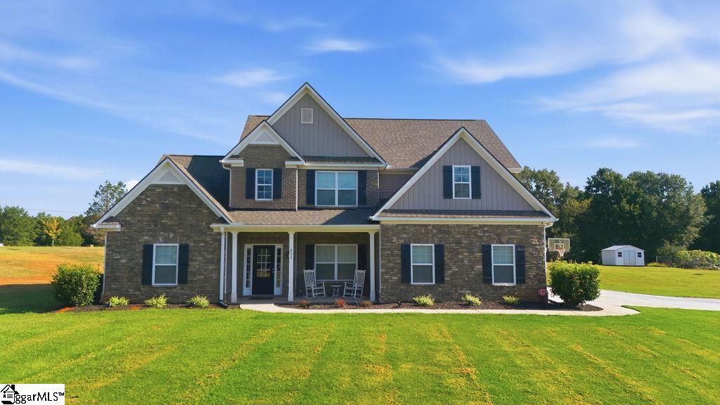 511 Cromer Road Property Photo 1