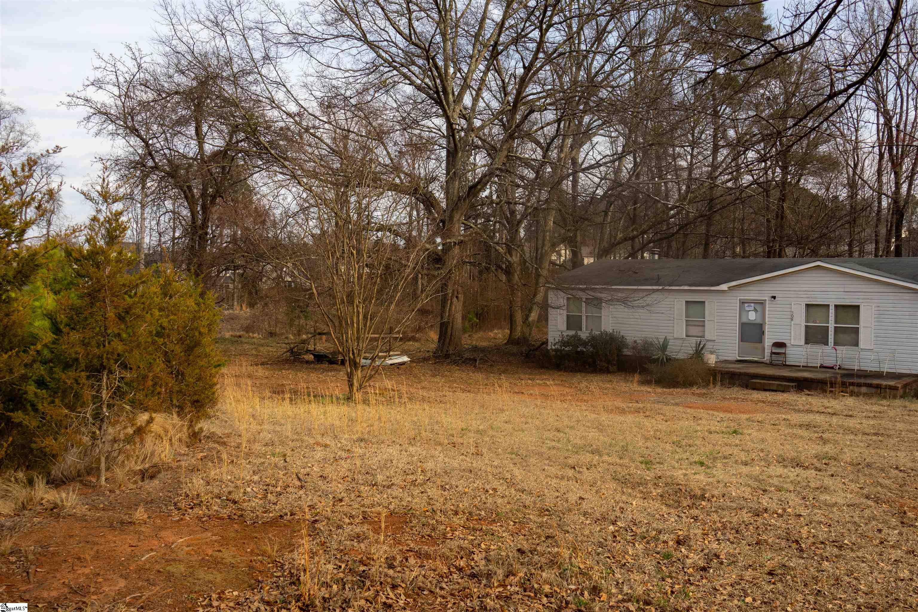 308 Durham Drive Property Photo 4