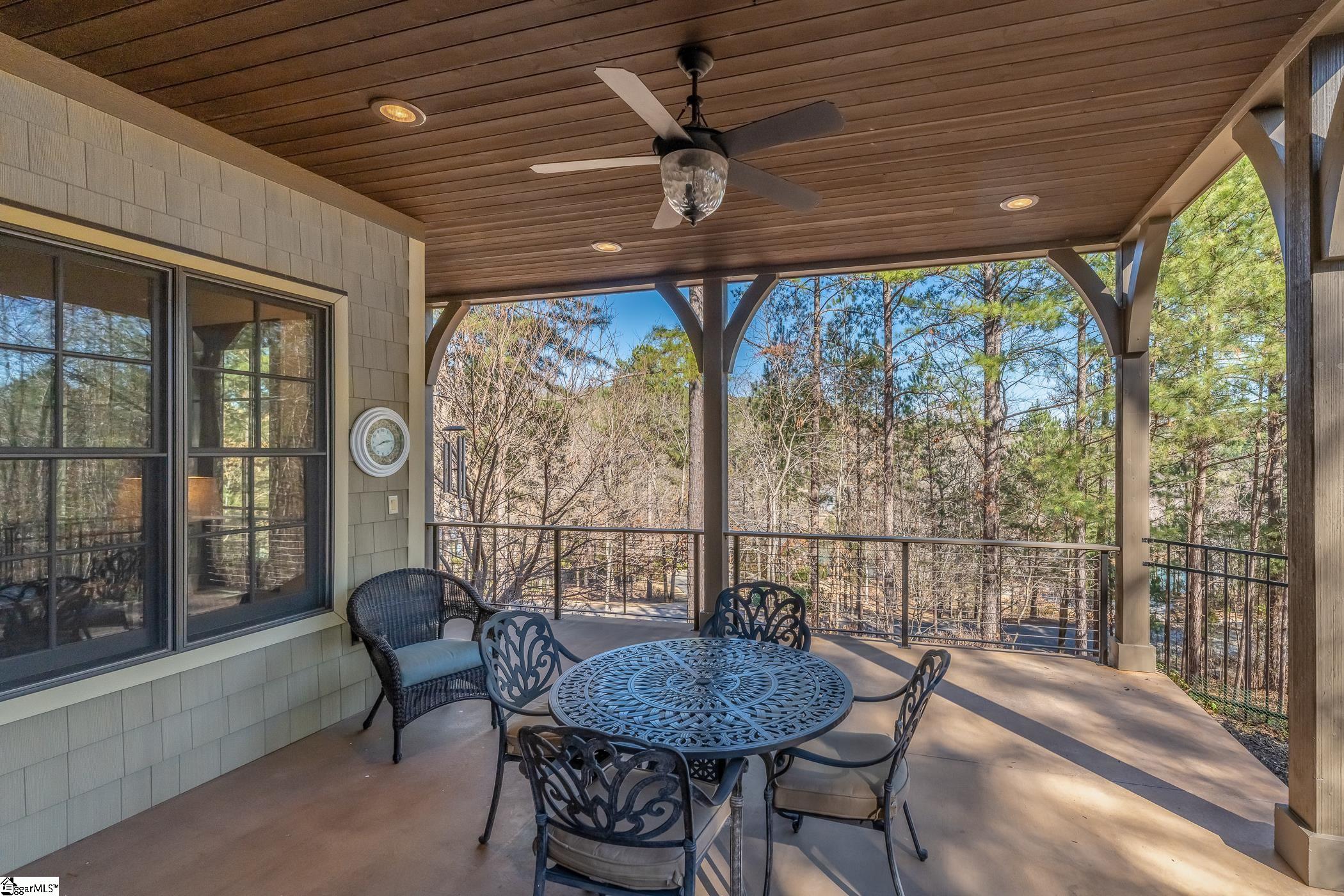 1583357 Property Photo 35