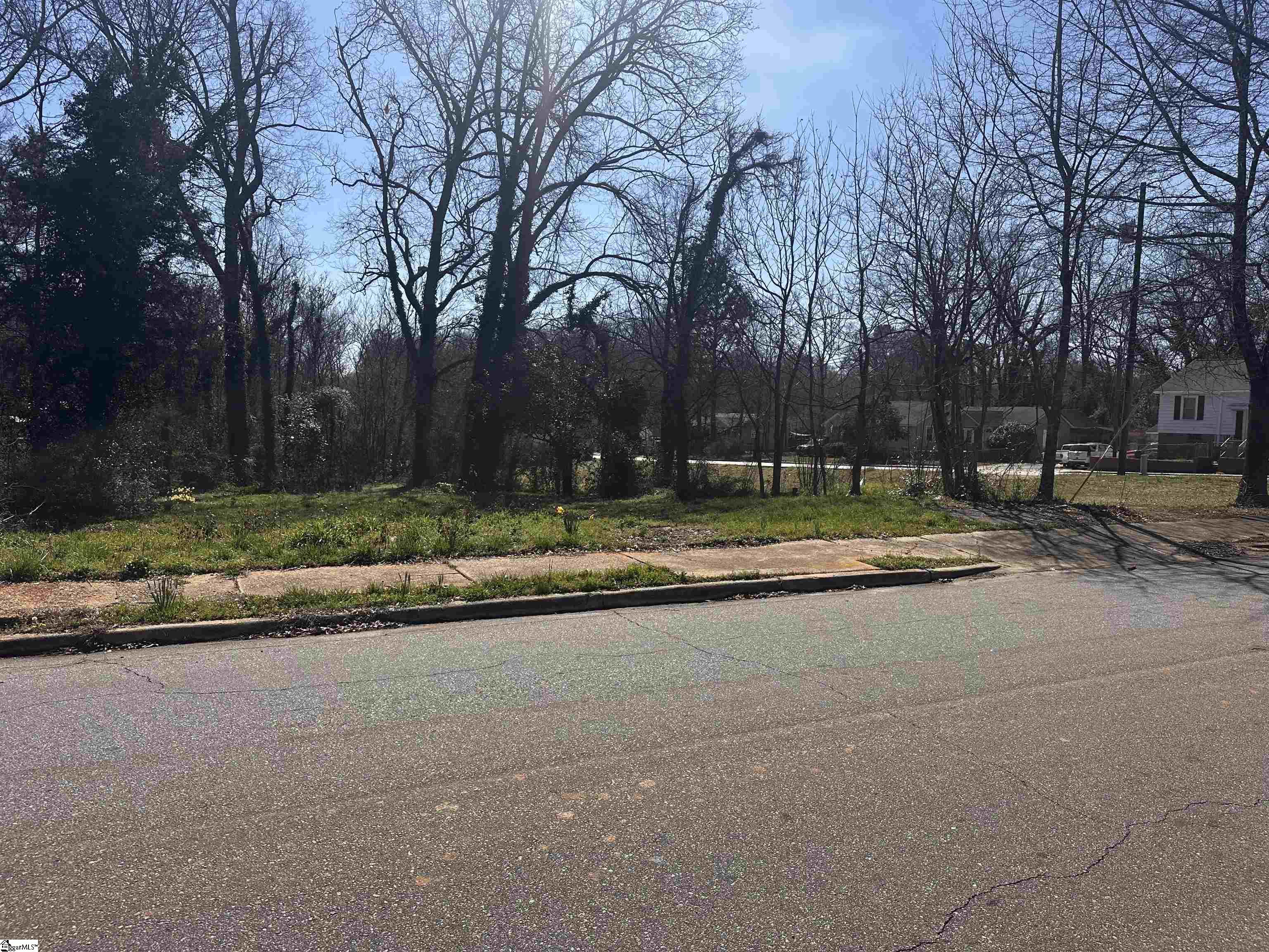 406 Cleveland Avenue Property Photo 2