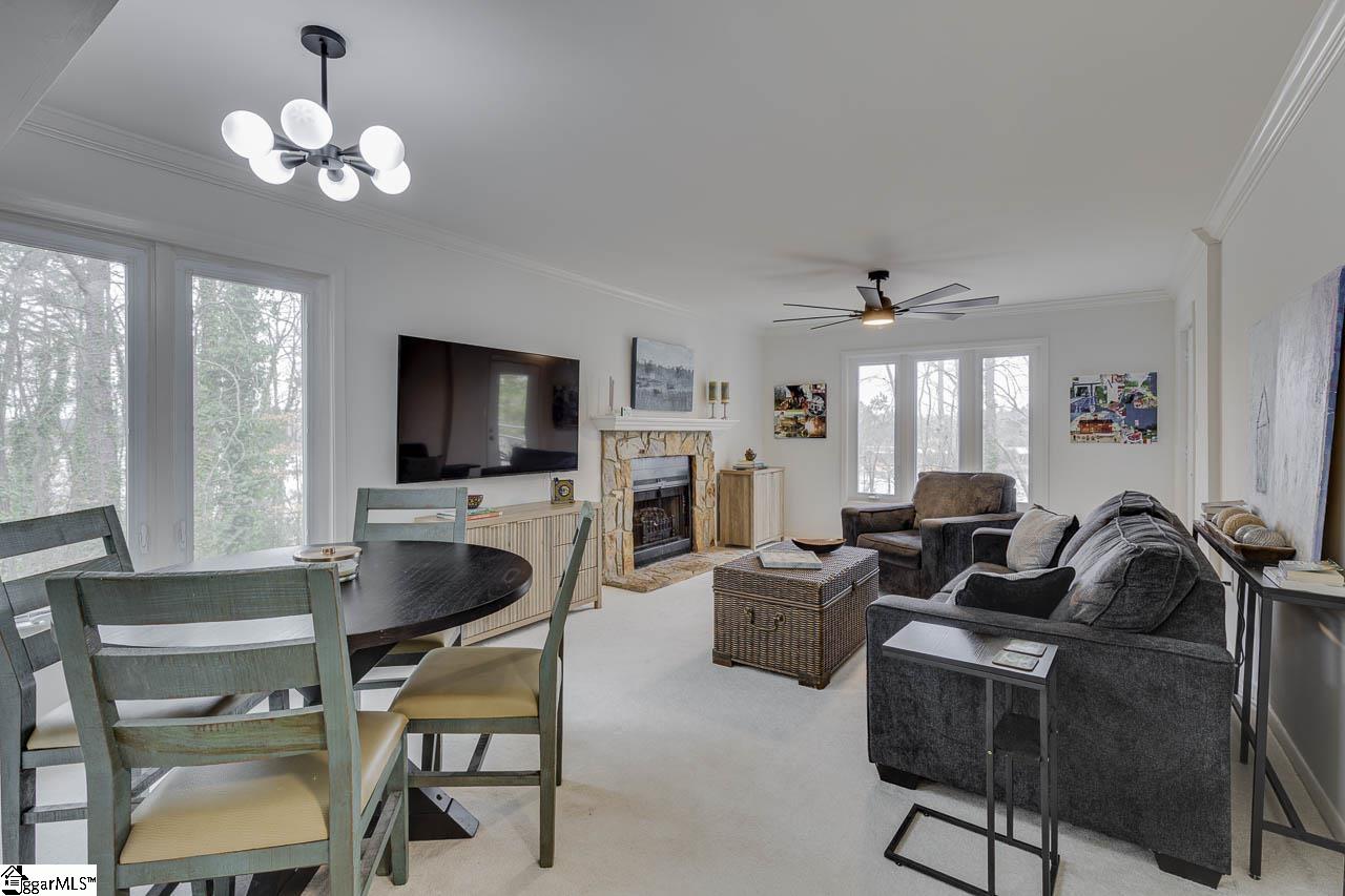 805 Northlake Drive Property Photo 11