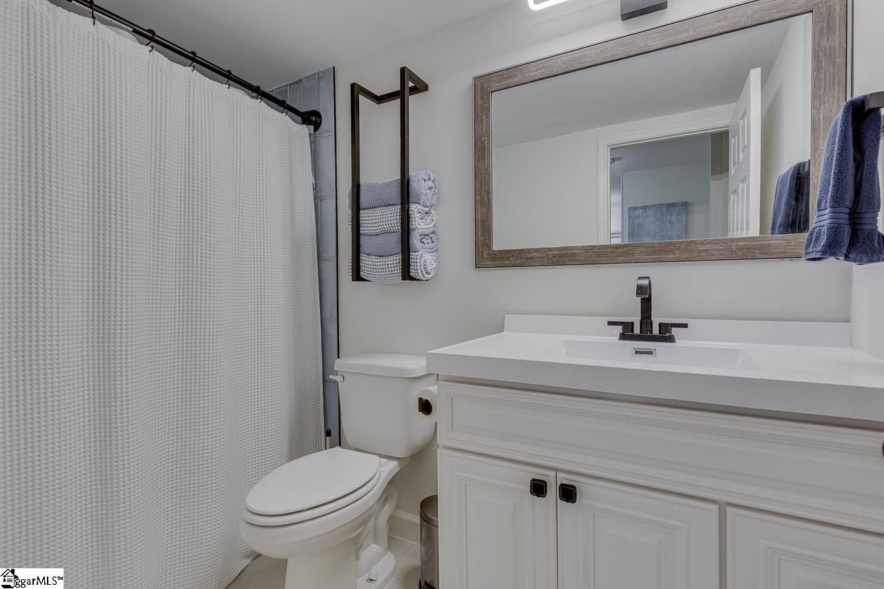 805 Northlake Drive Property Photo 19