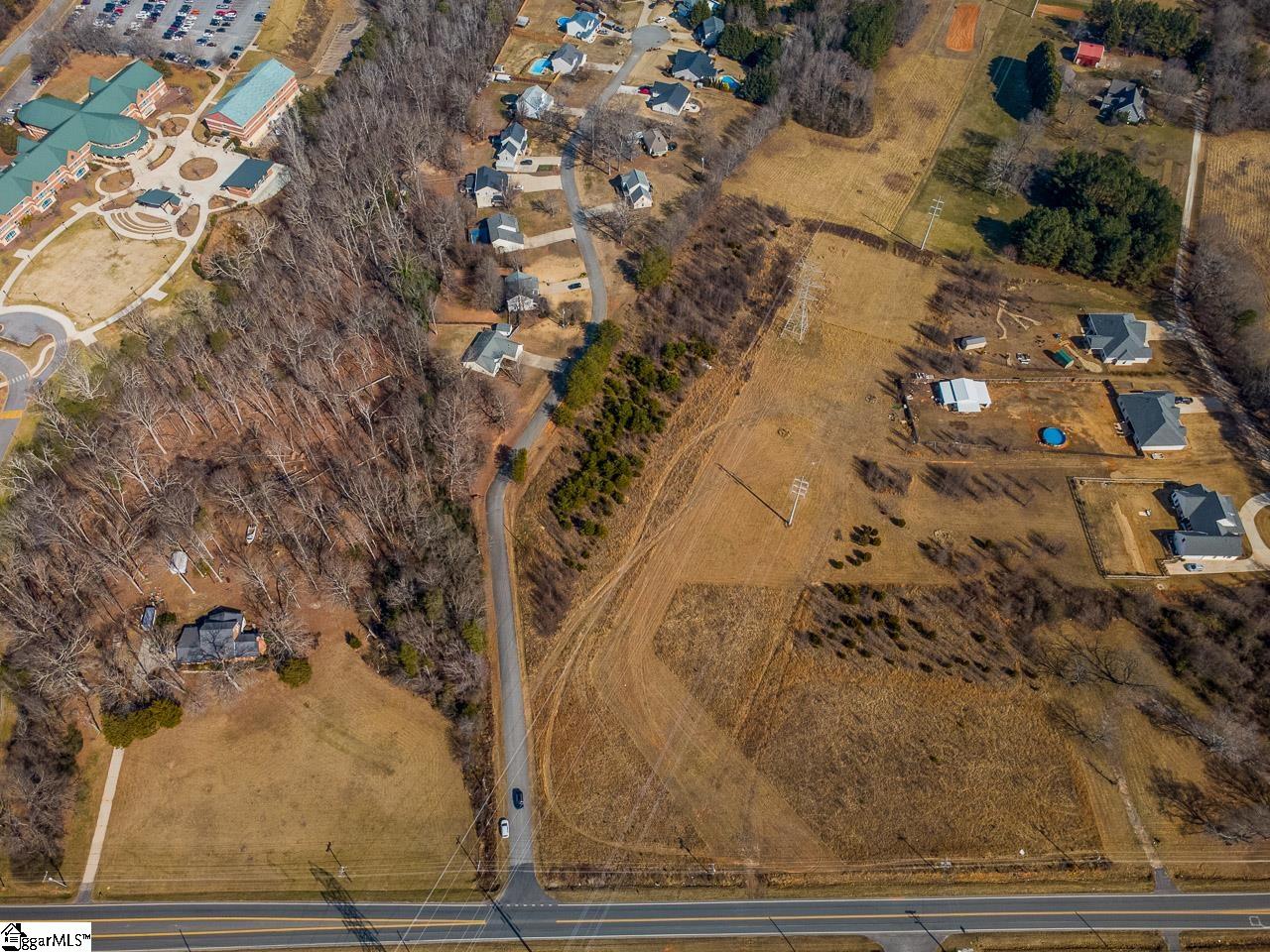 2448 Locust Hill Road Property Photo 6