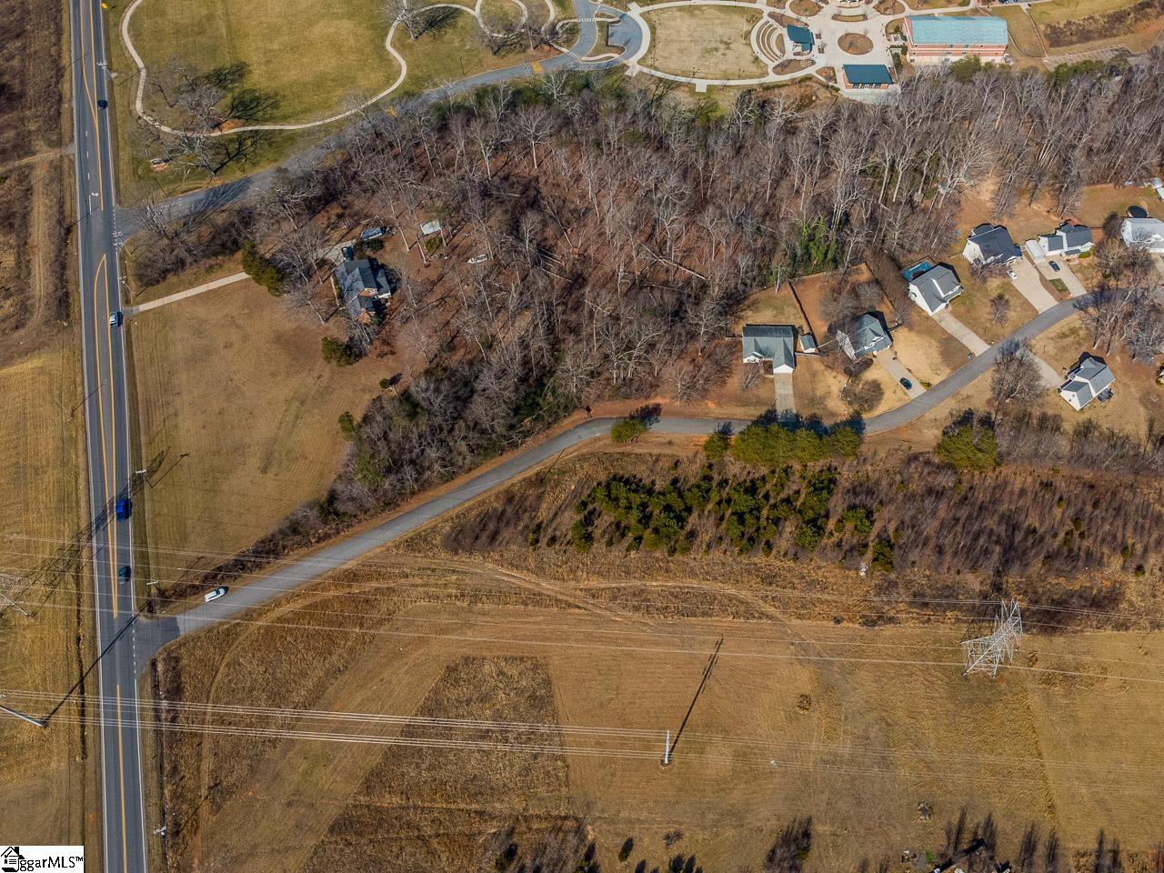 2448 Locust Hill Road Property Photo 8