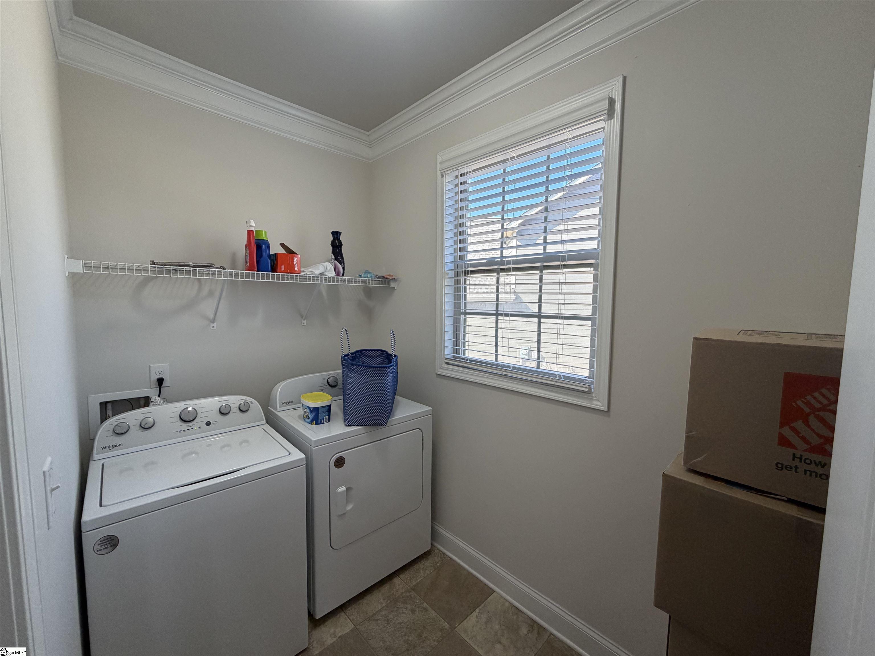 672 Diamond Ridge Way Property Photo 16