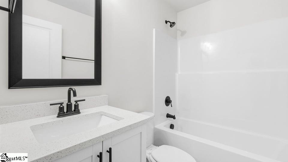 223 Chapel Creek Court Property Photo 25