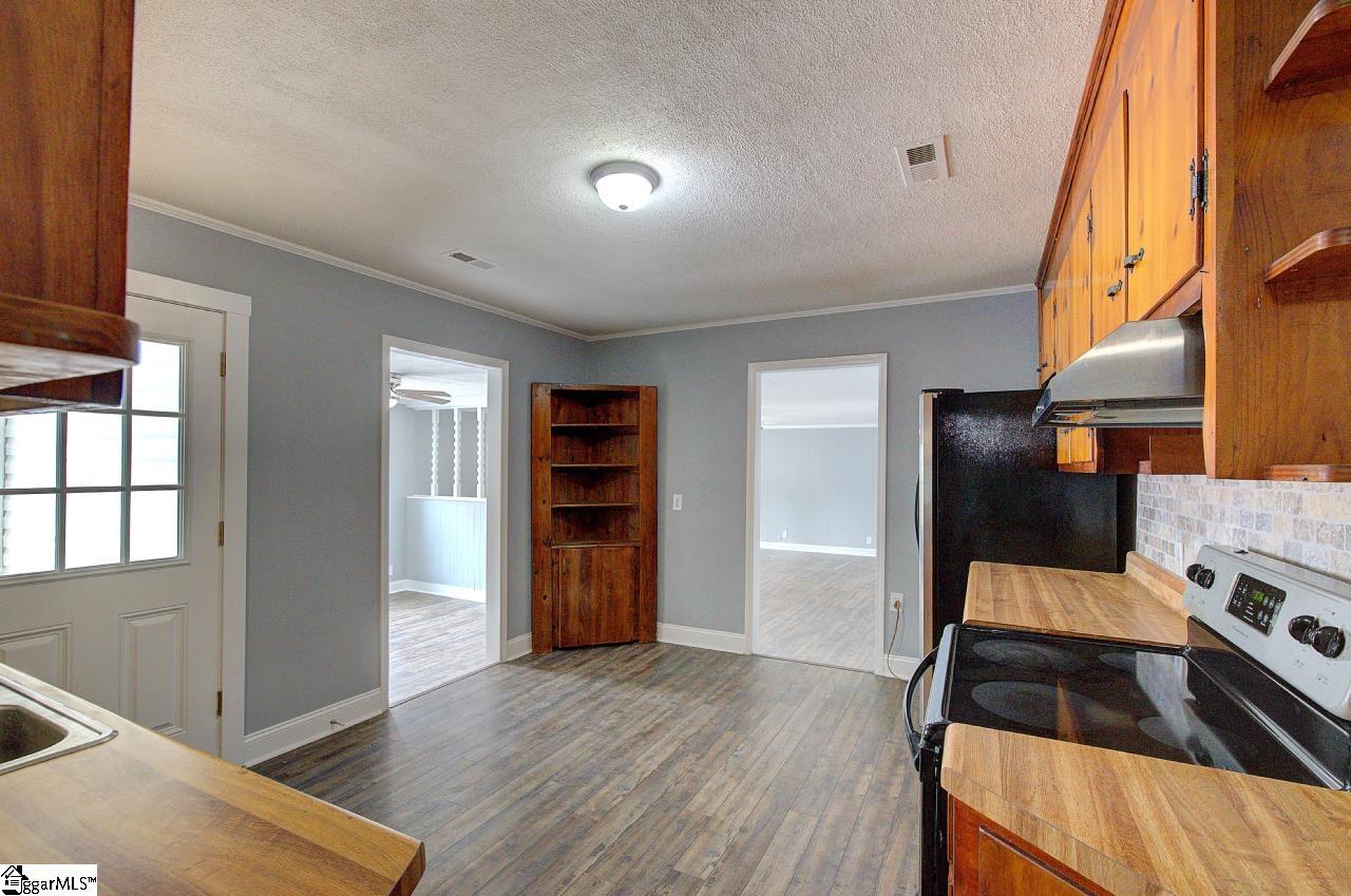 315 Ivydale Drive Property Photo 16