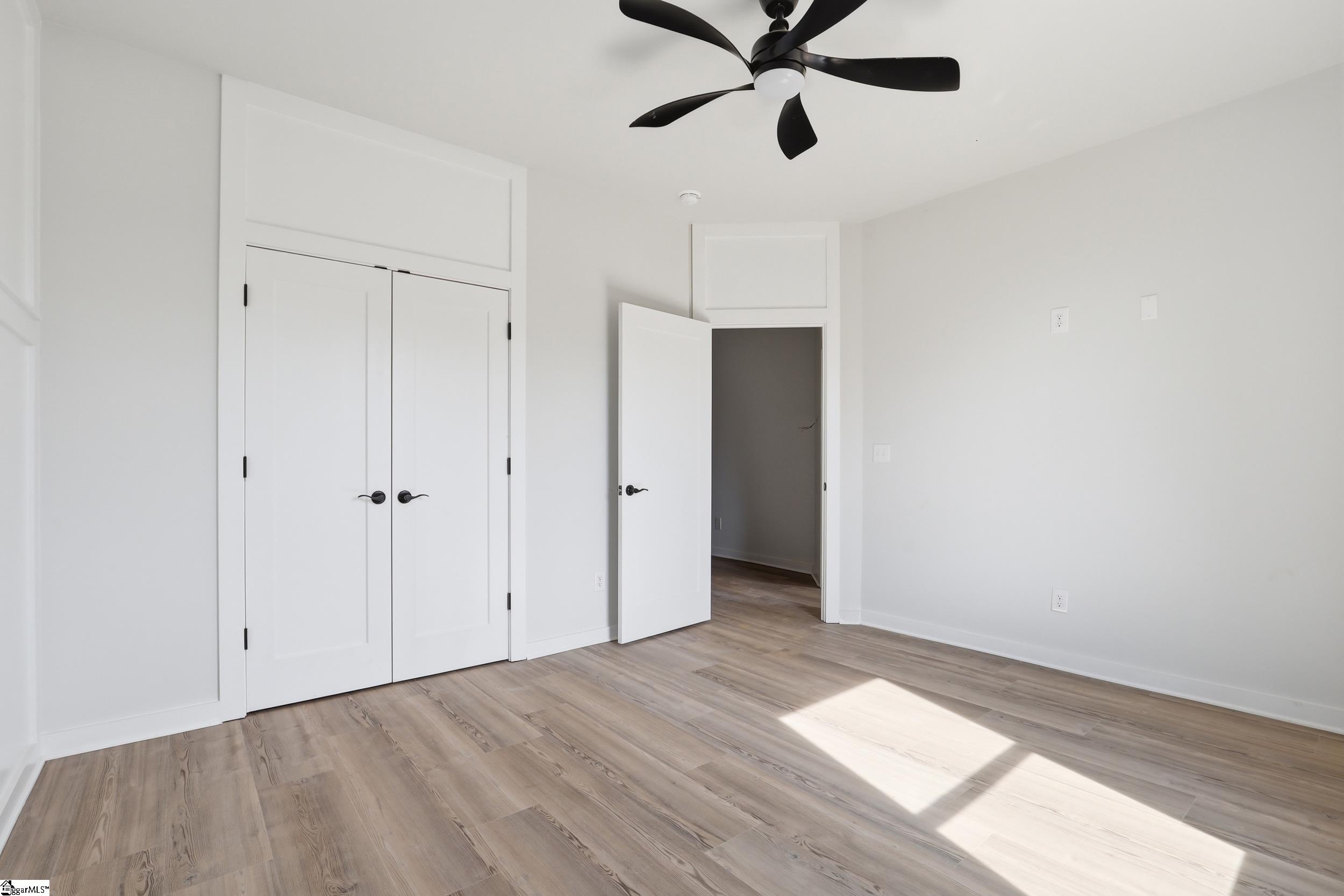 162 Buncombe Street Property Photo 22