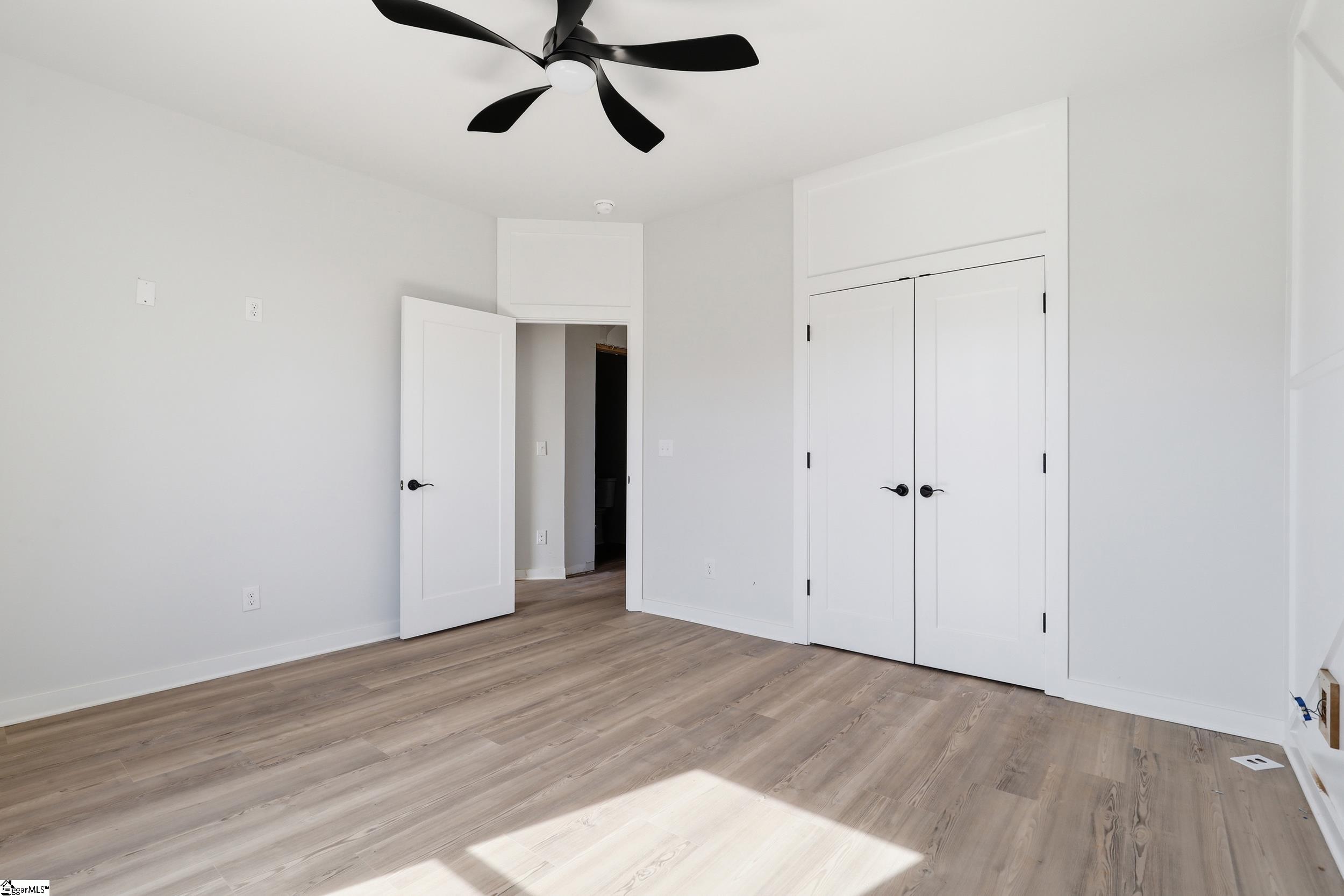 162 Buncombe Street Property Photo 28