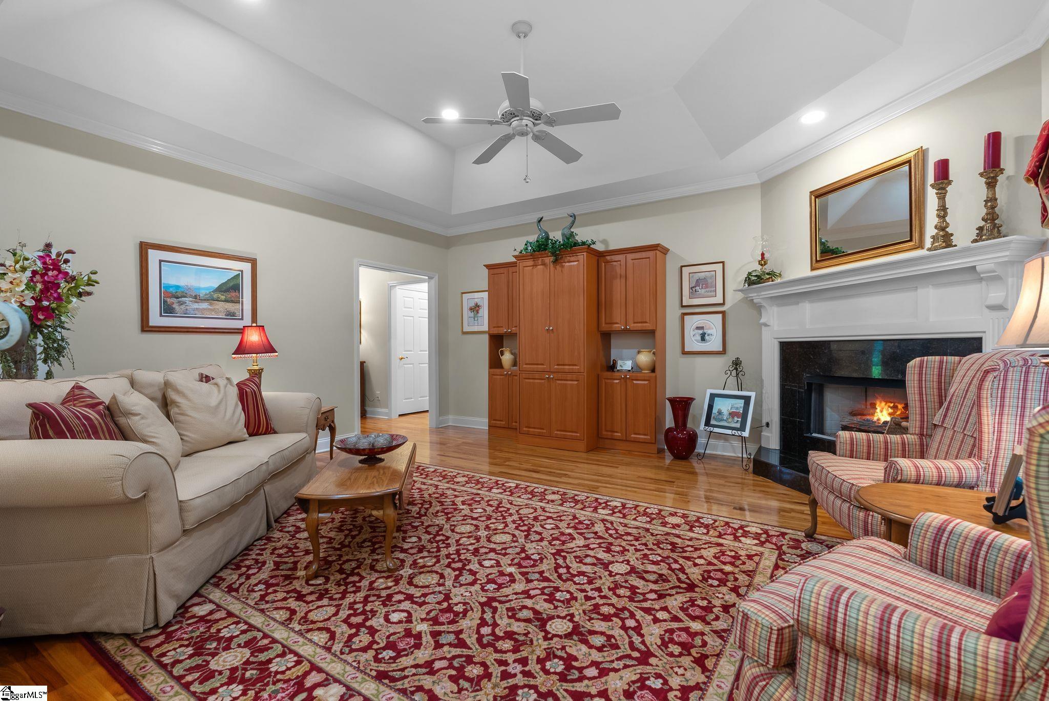 1583918 Property Photo 6