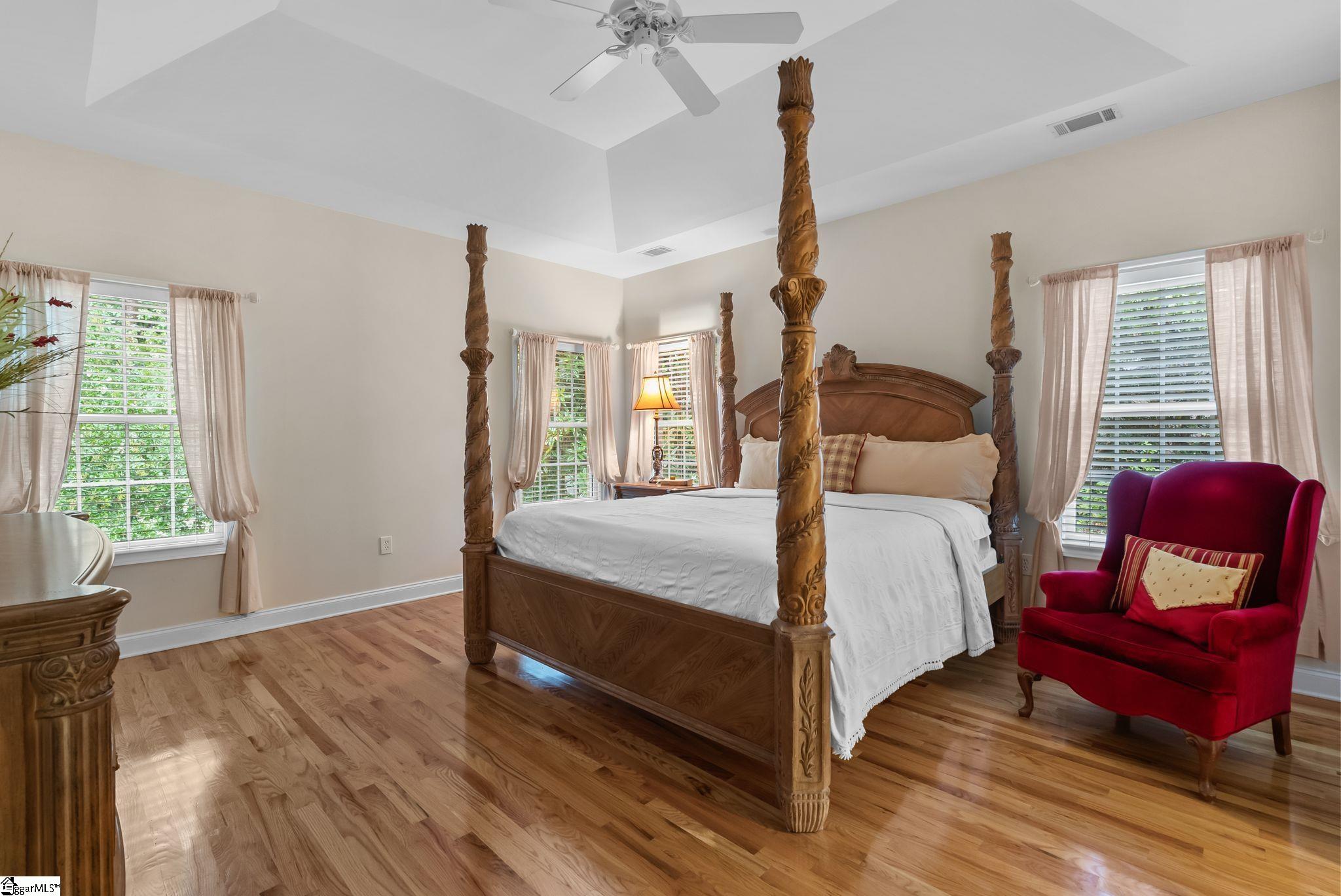 1583918 Property Photo 20