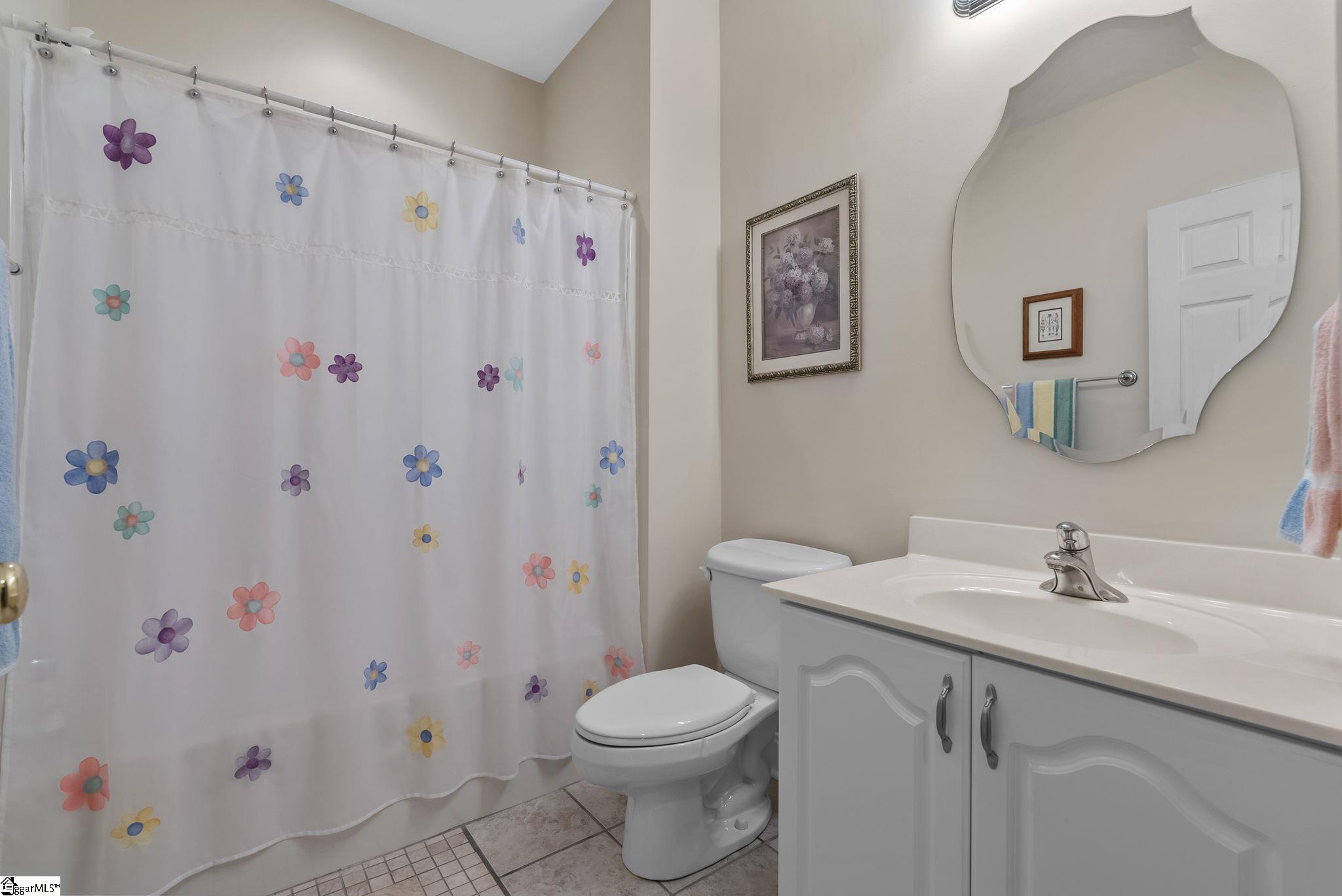 1583918 Property Photo 35