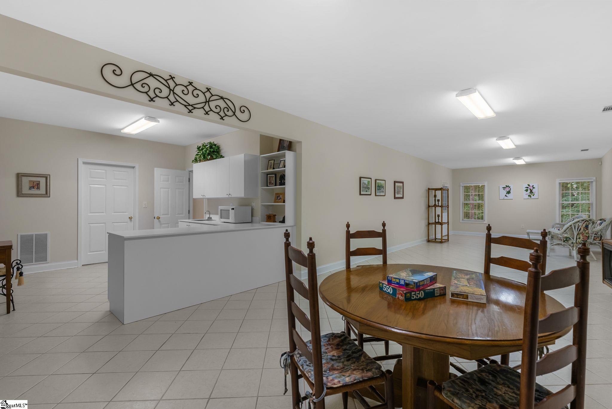 1583918 Property Photo 39
