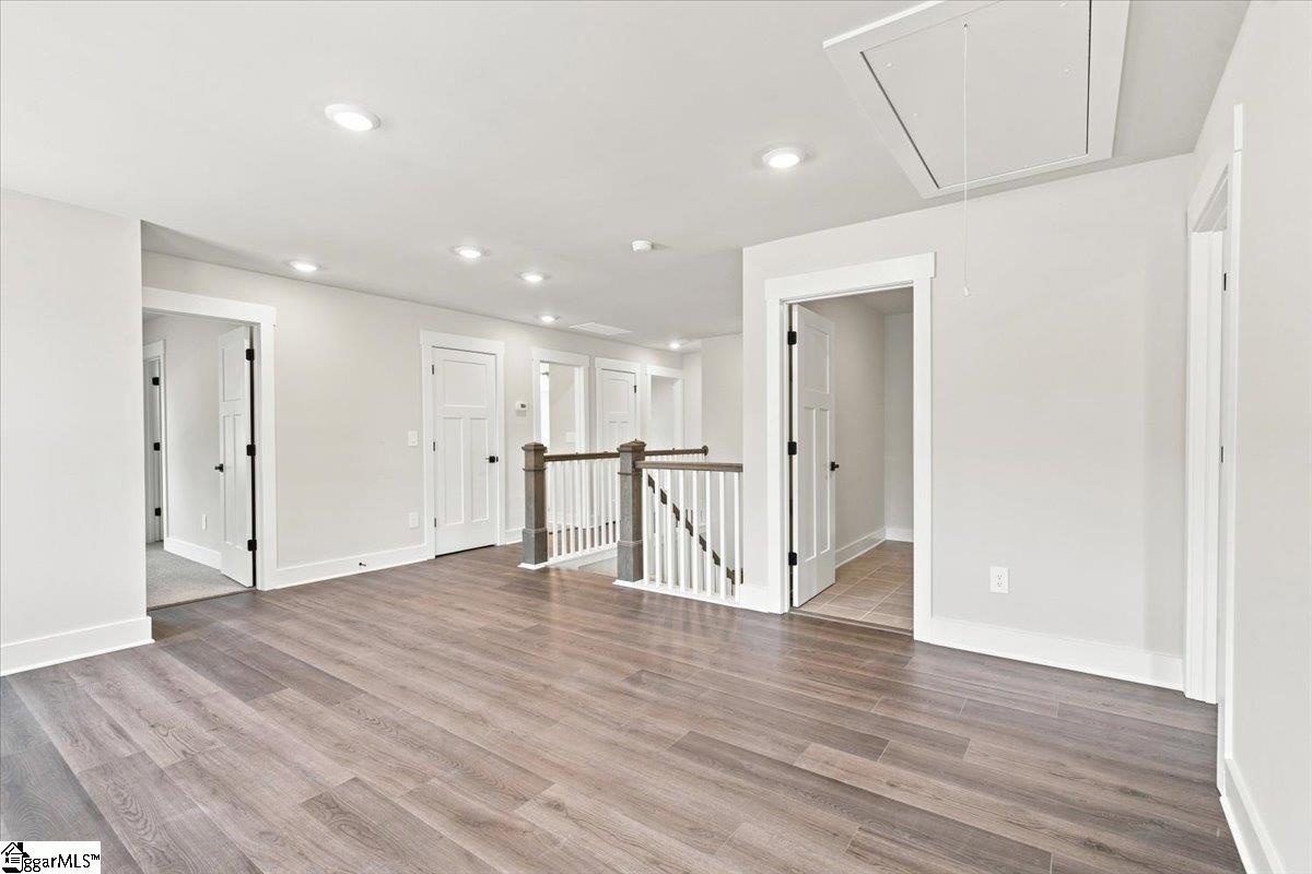 347 Allingham Road Property Photo 16