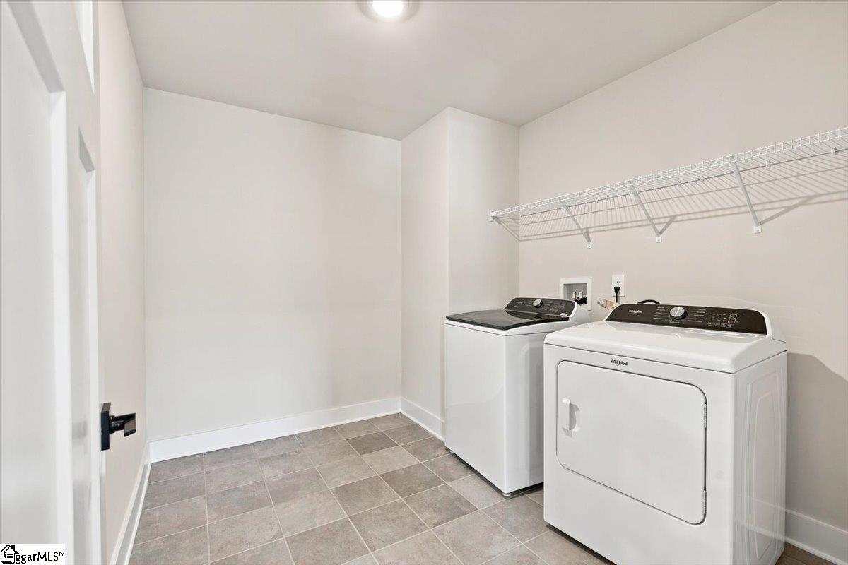 347 Allingham Road Property Photo 24