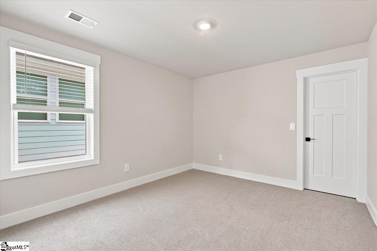 347 Allingham Road Property Photo 26