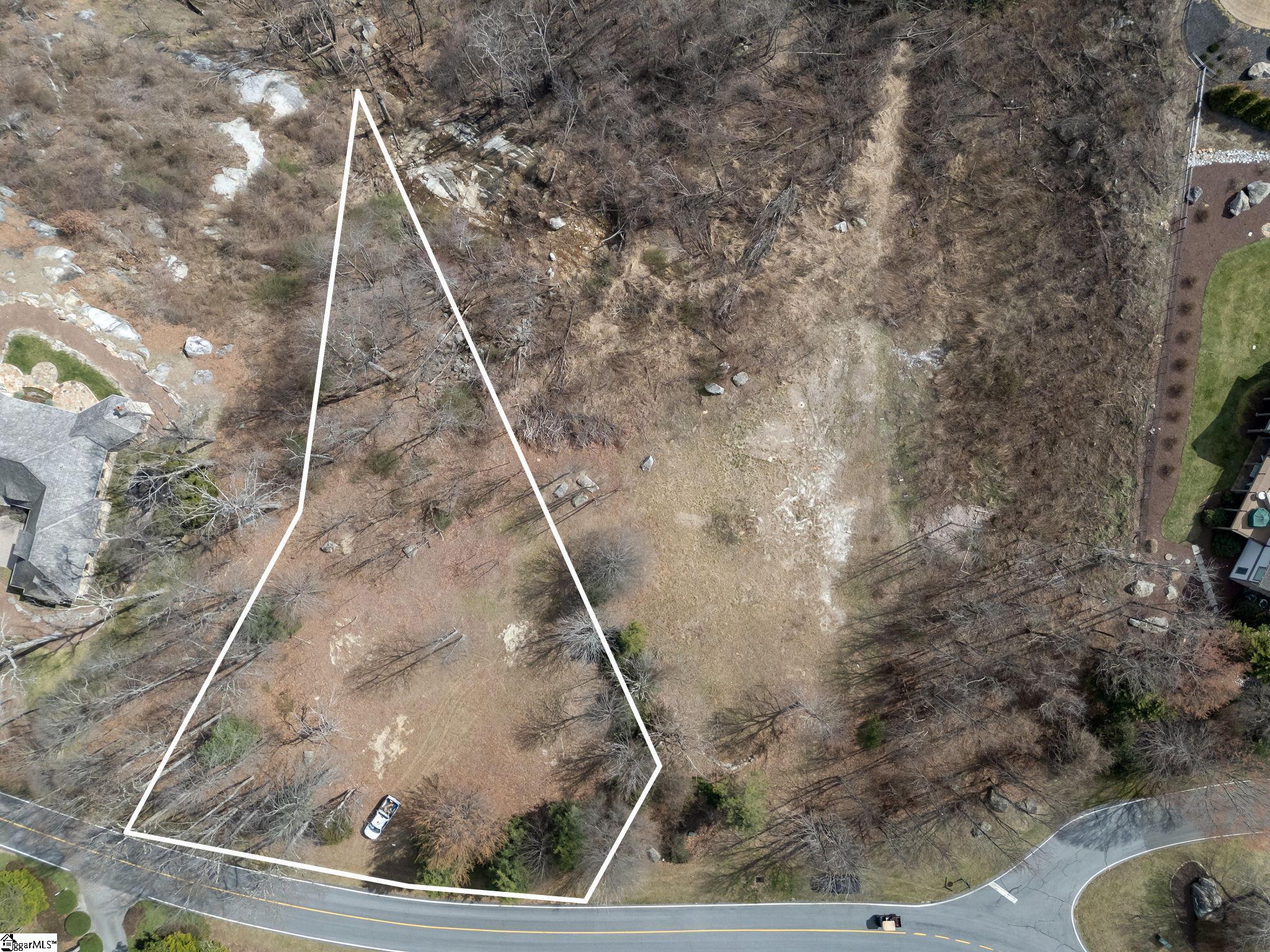97 The Cliffs Parkway Property Photo 9