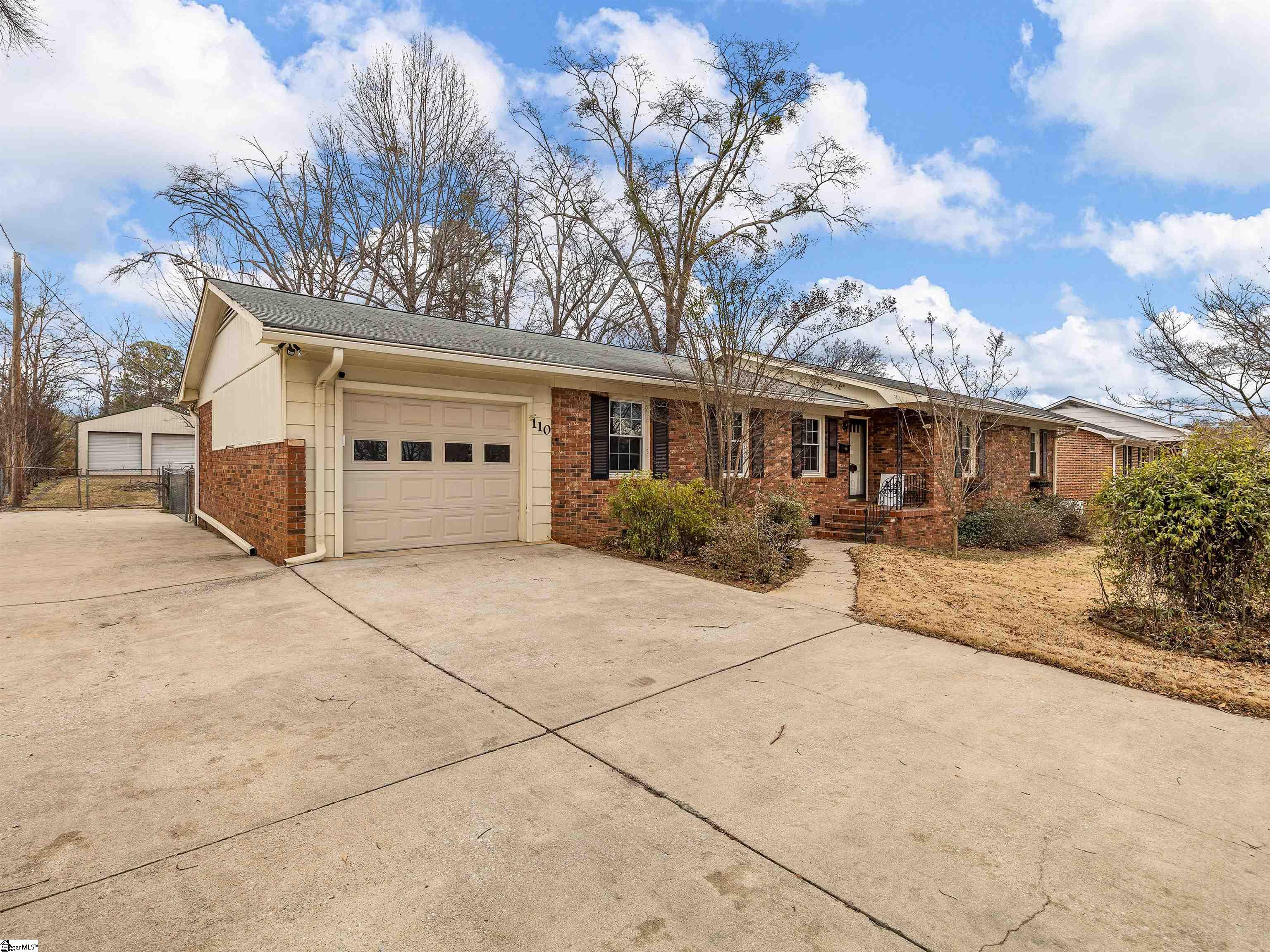 110 Ridgeway Road Property Photo 1