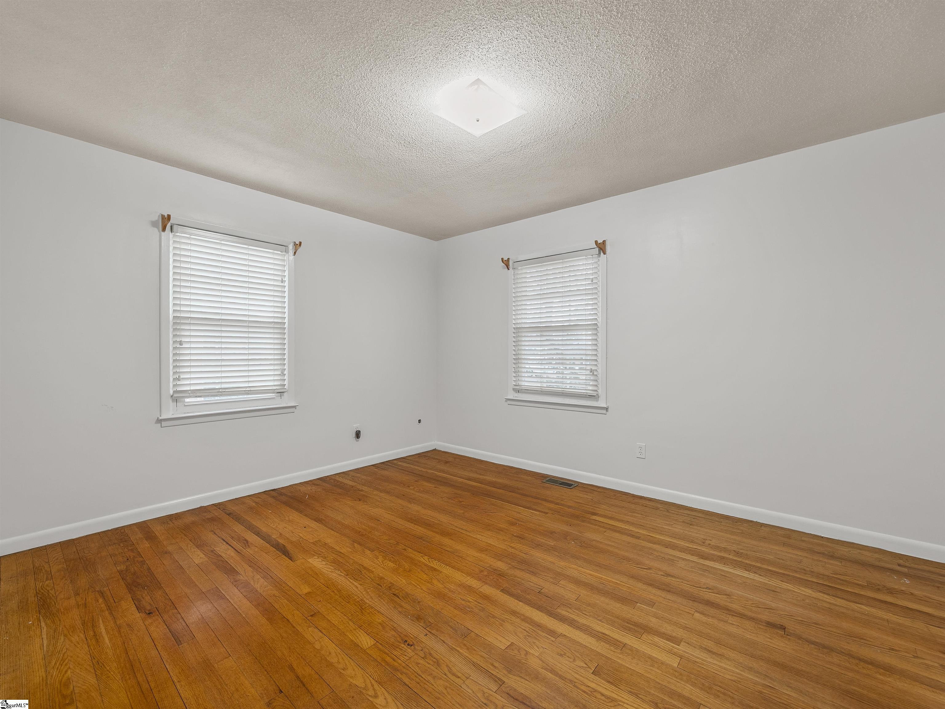110 Ridgeway Road Property Photo 25
