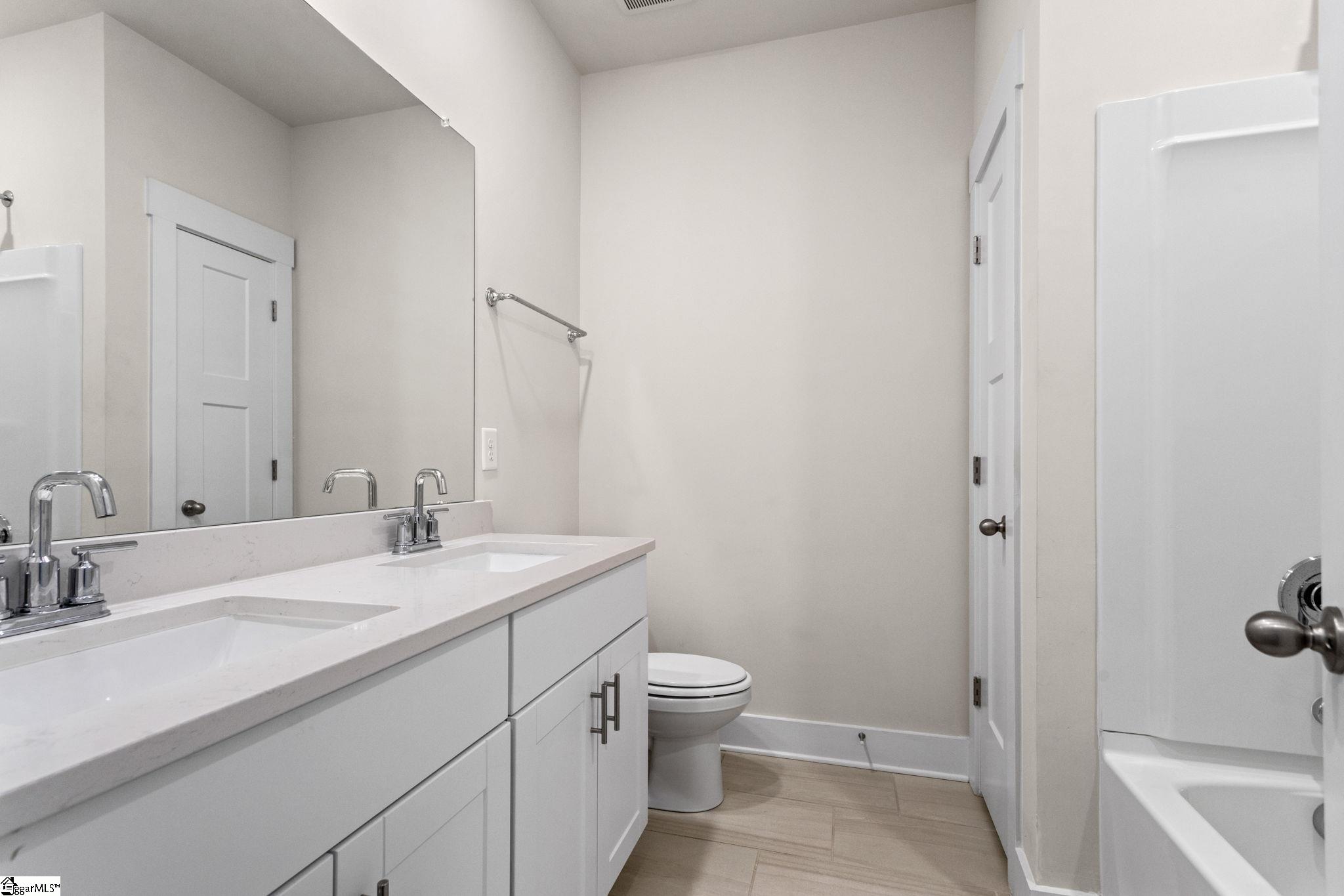 117 Hazelcroft Drive Property Photo 15