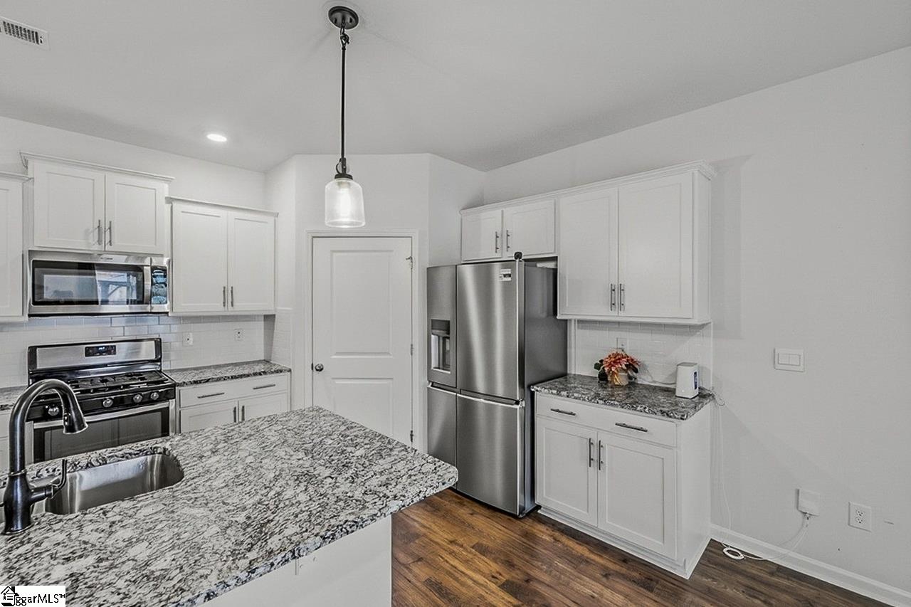 195 Light Spring Road Property Photo 14