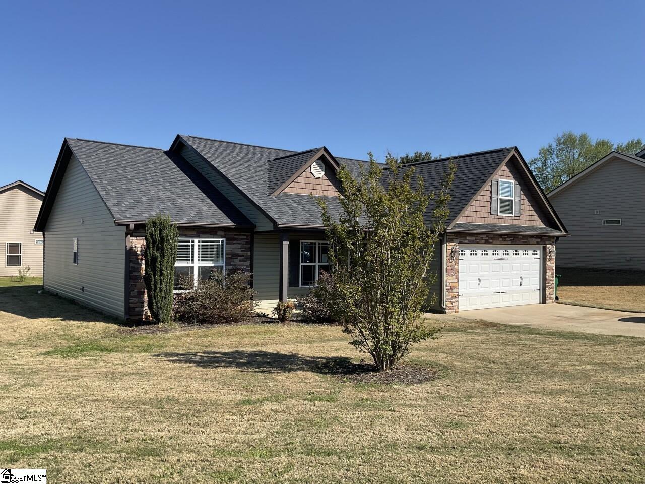 313 Gleaner Drive Property Photo 3