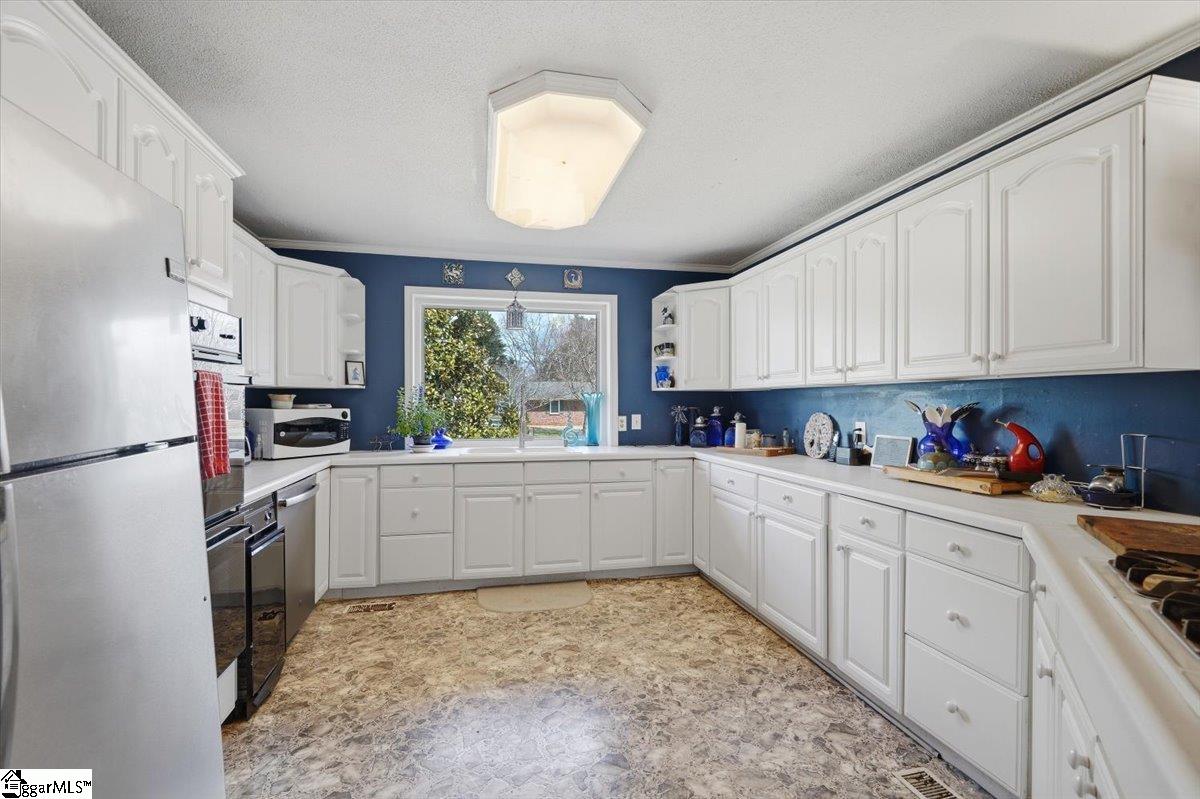 102 Pine Needle Trail Property Photo 21
