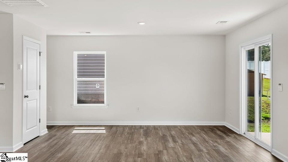 619 Starbeam Court Property Photo 14