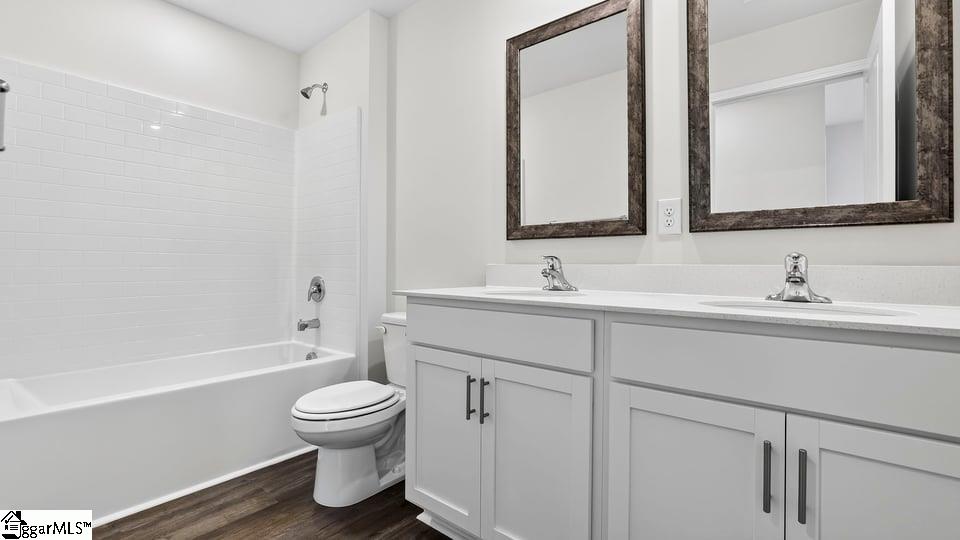 619 Starbeam Court Property Photo 24