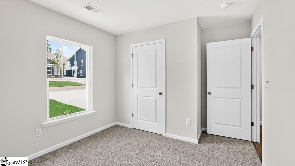 211 Strudwick Way Property Photo 6