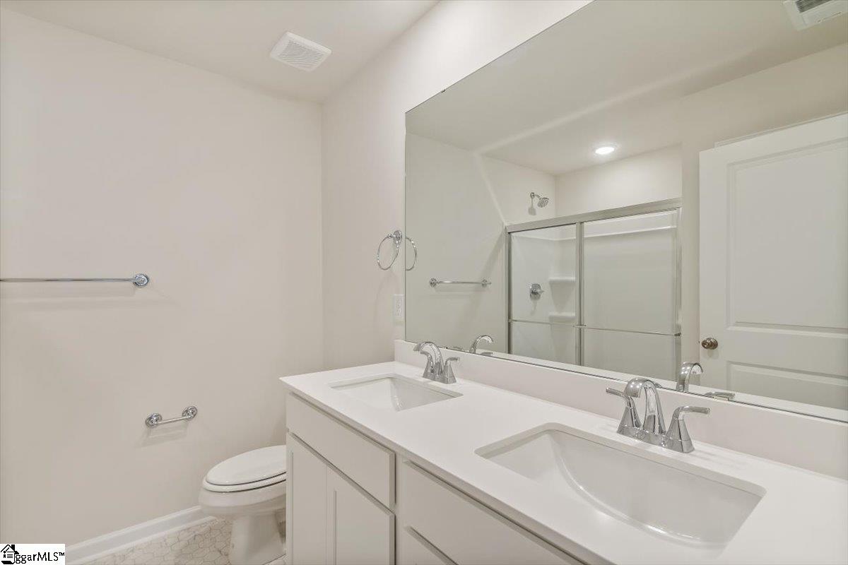 2036 Hillman Way Property Photo 22
