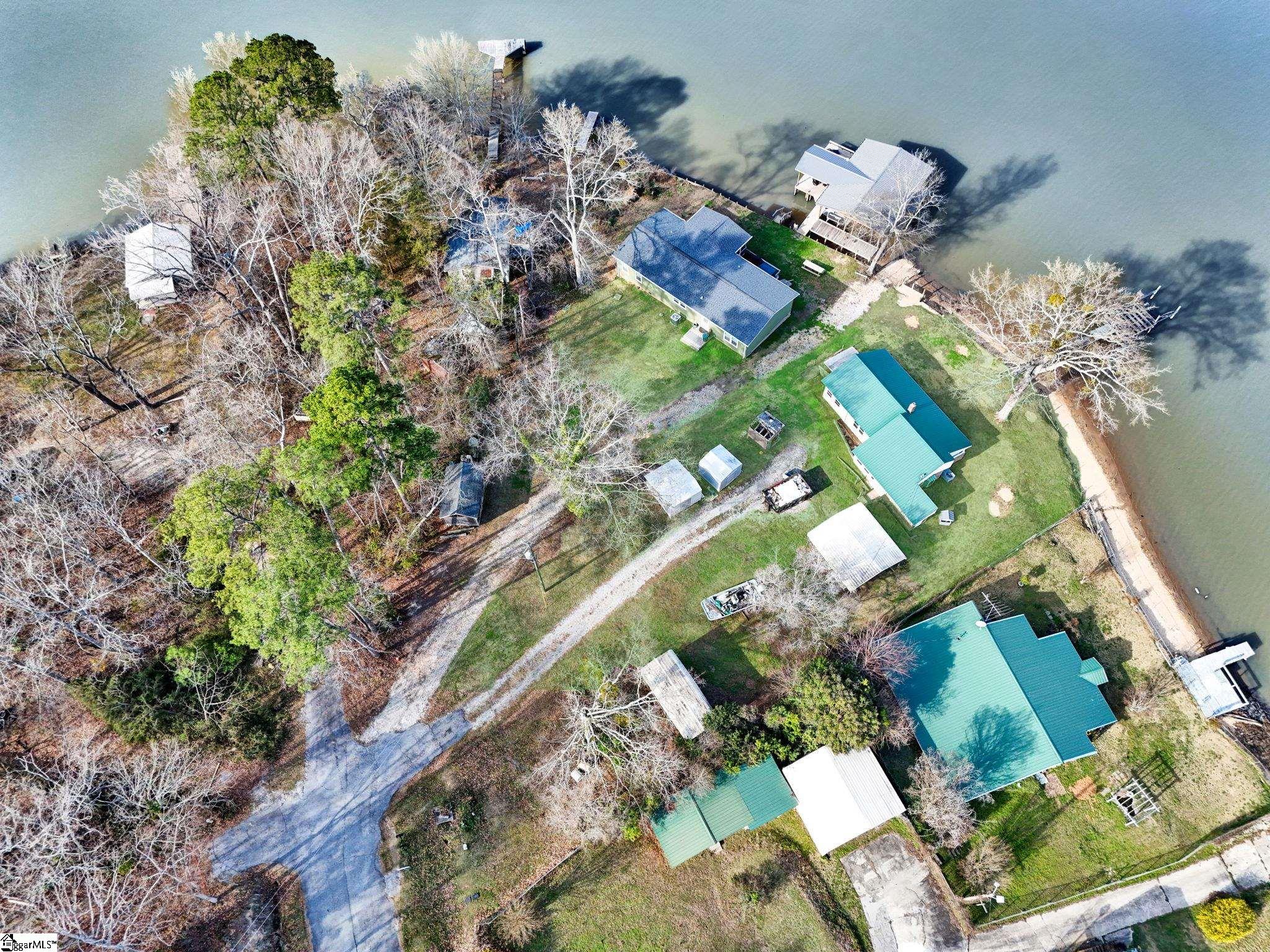 1020 Flymm Smith Road Property Photo 10