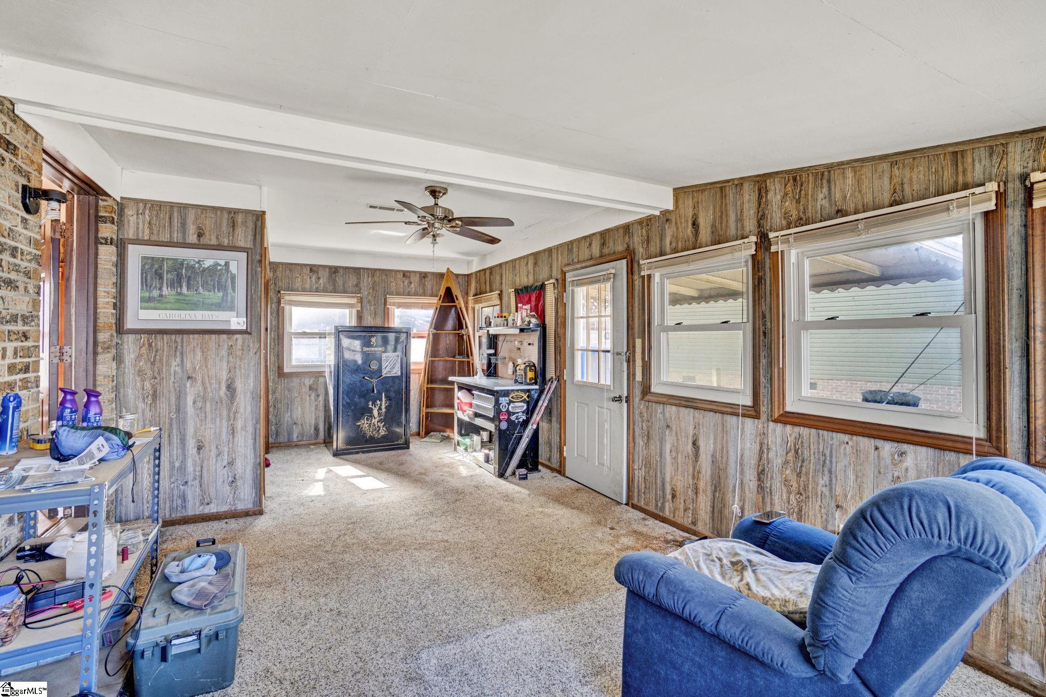 1020 Flymm Smith Road Property Photo 23