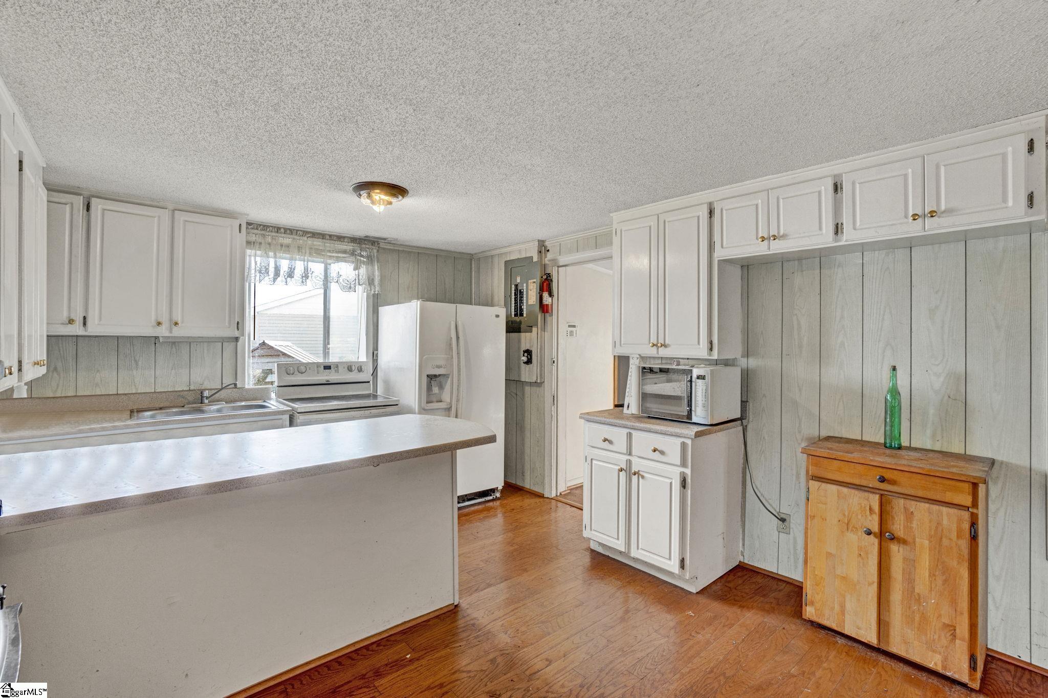 1020 Flymm Smith Road Property Photo 35